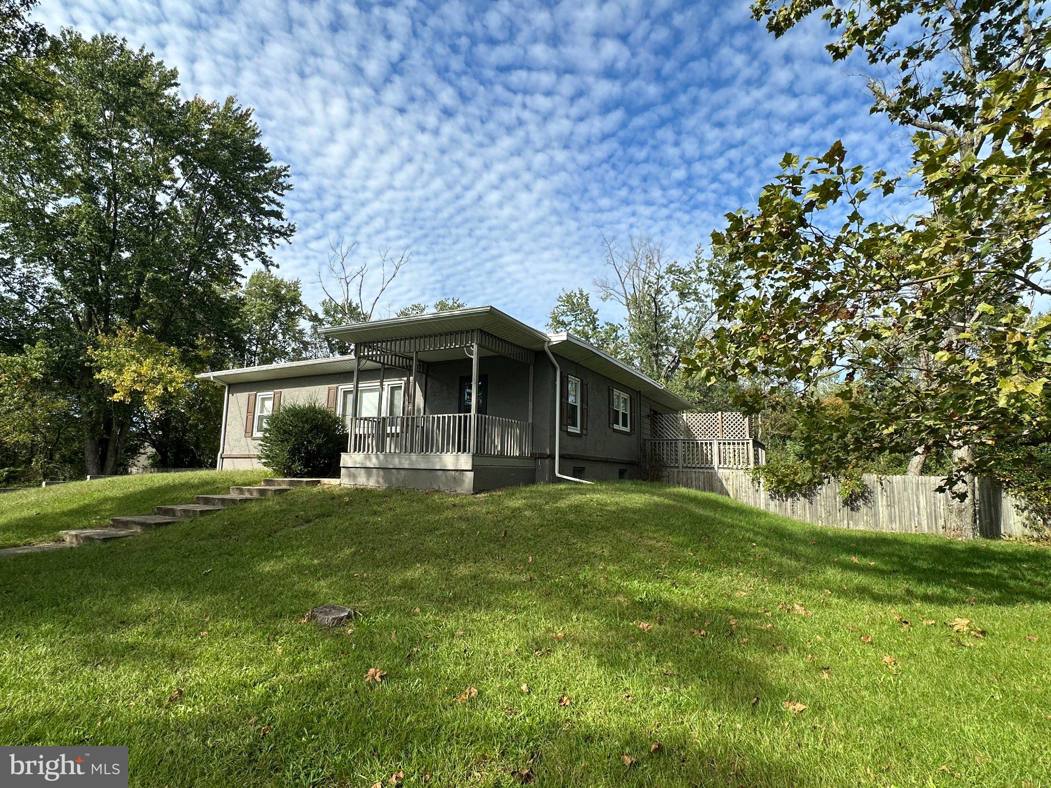 86 BURNS AVENUE