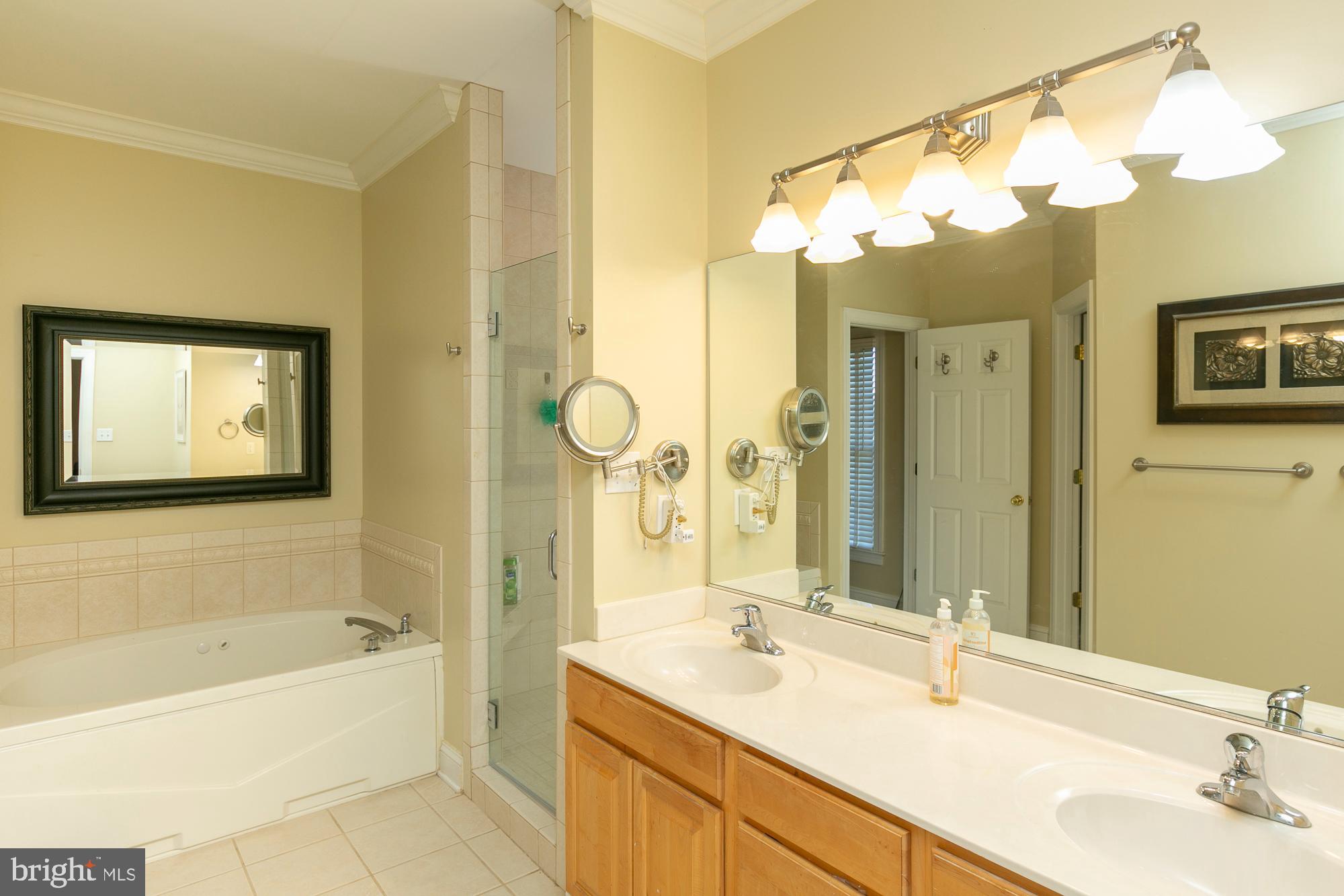 EASTLAND - Residential