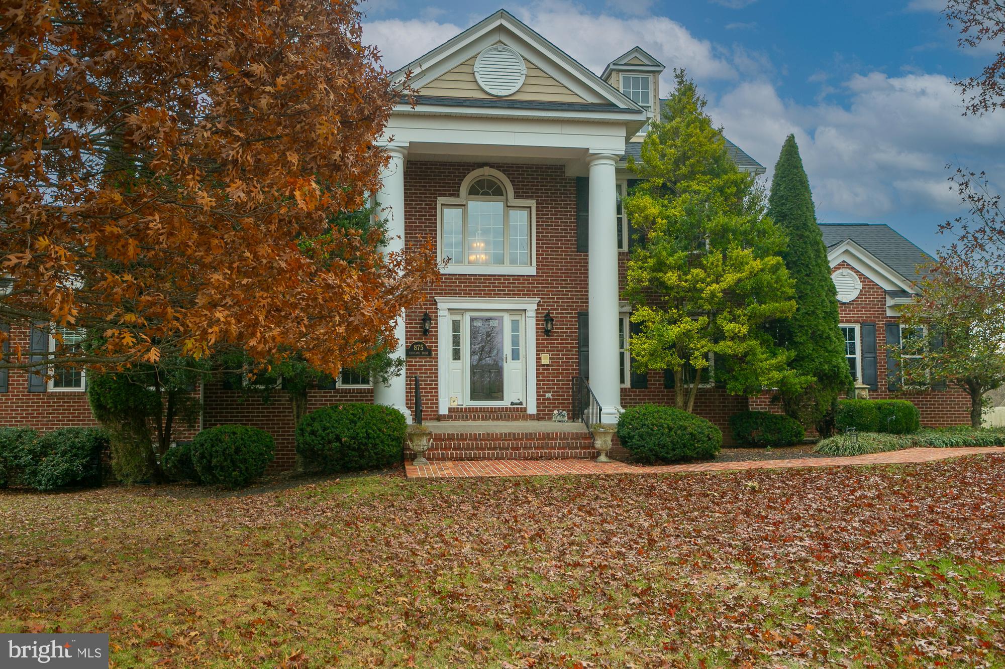 EASTLAND - Residential