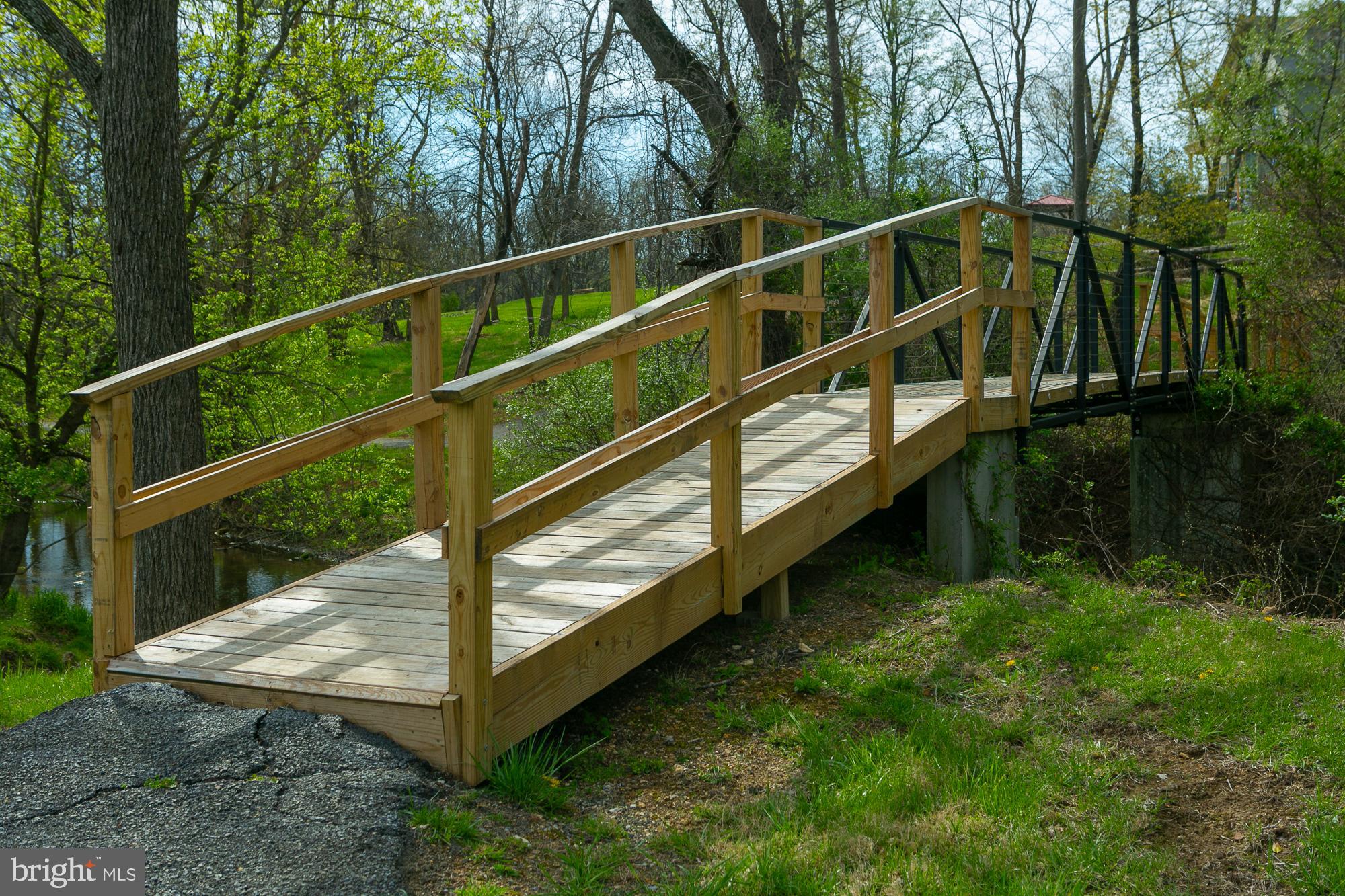 EASTLAND - Residential