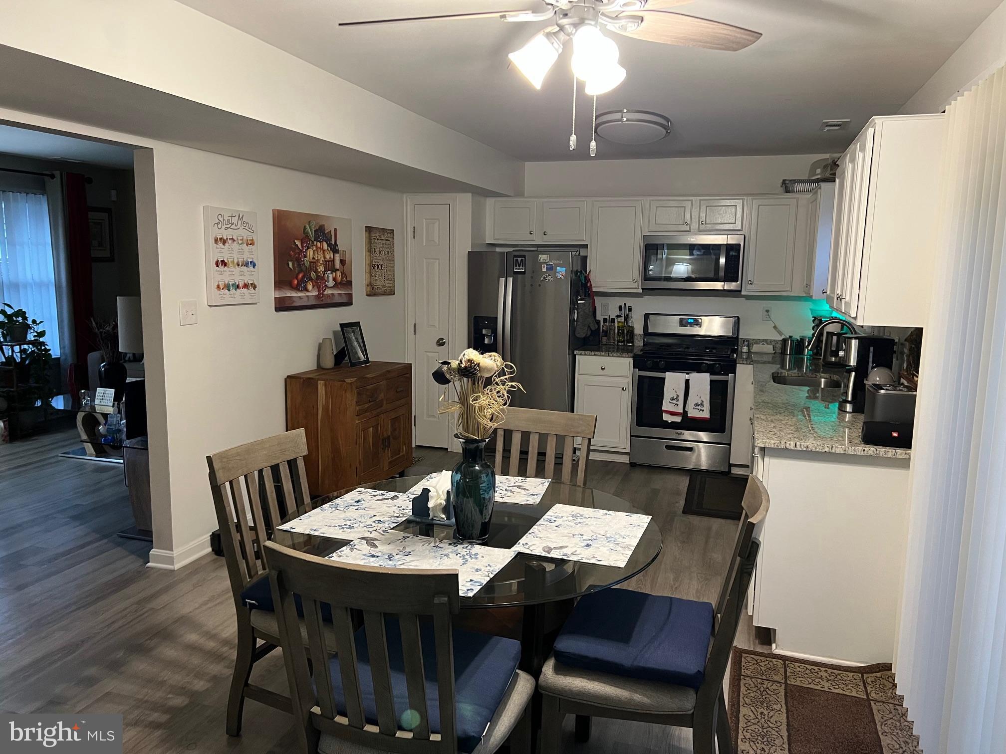 DORCHESTER GREENS - Residential