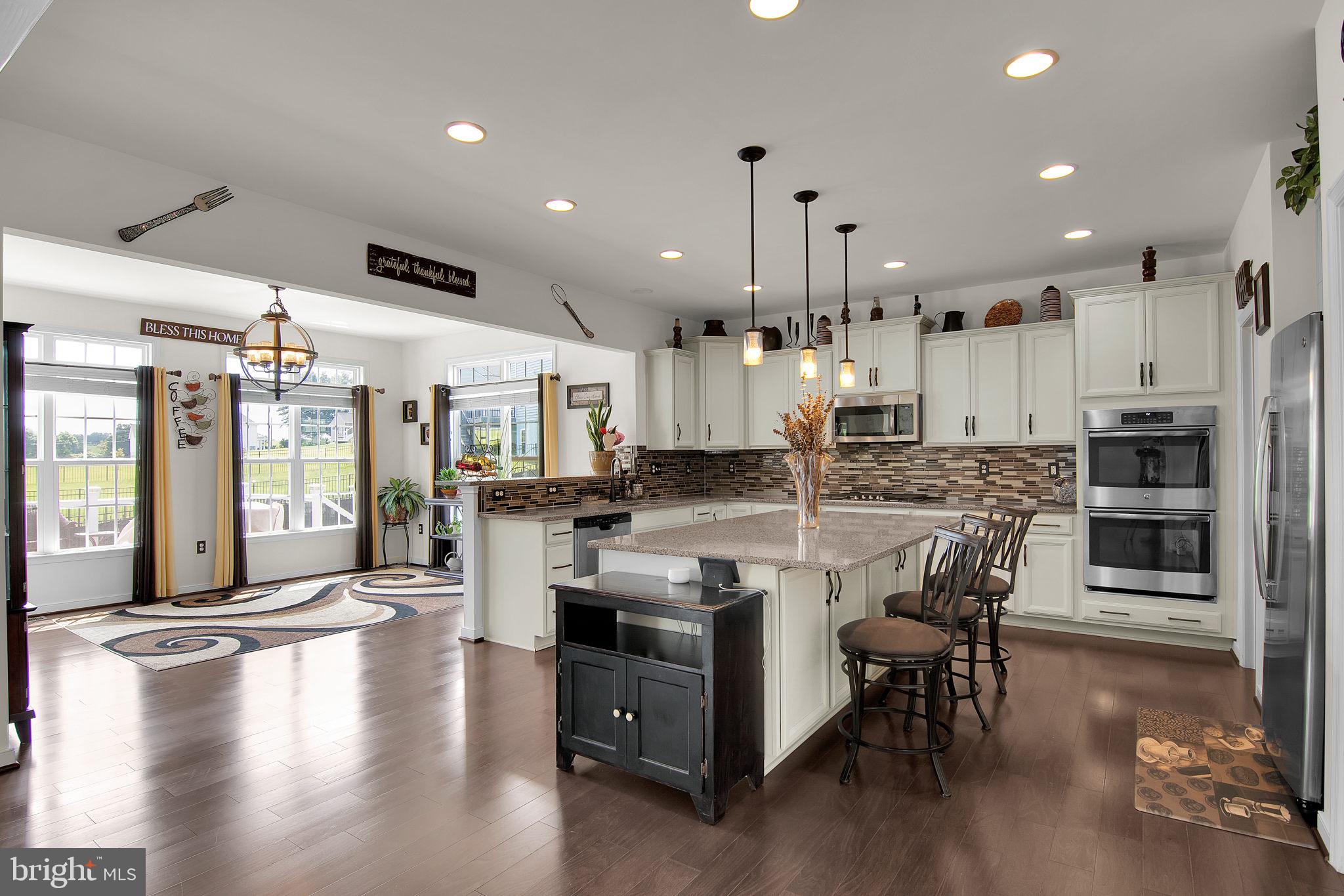 POPLAR MANOR ESTATES - Residential