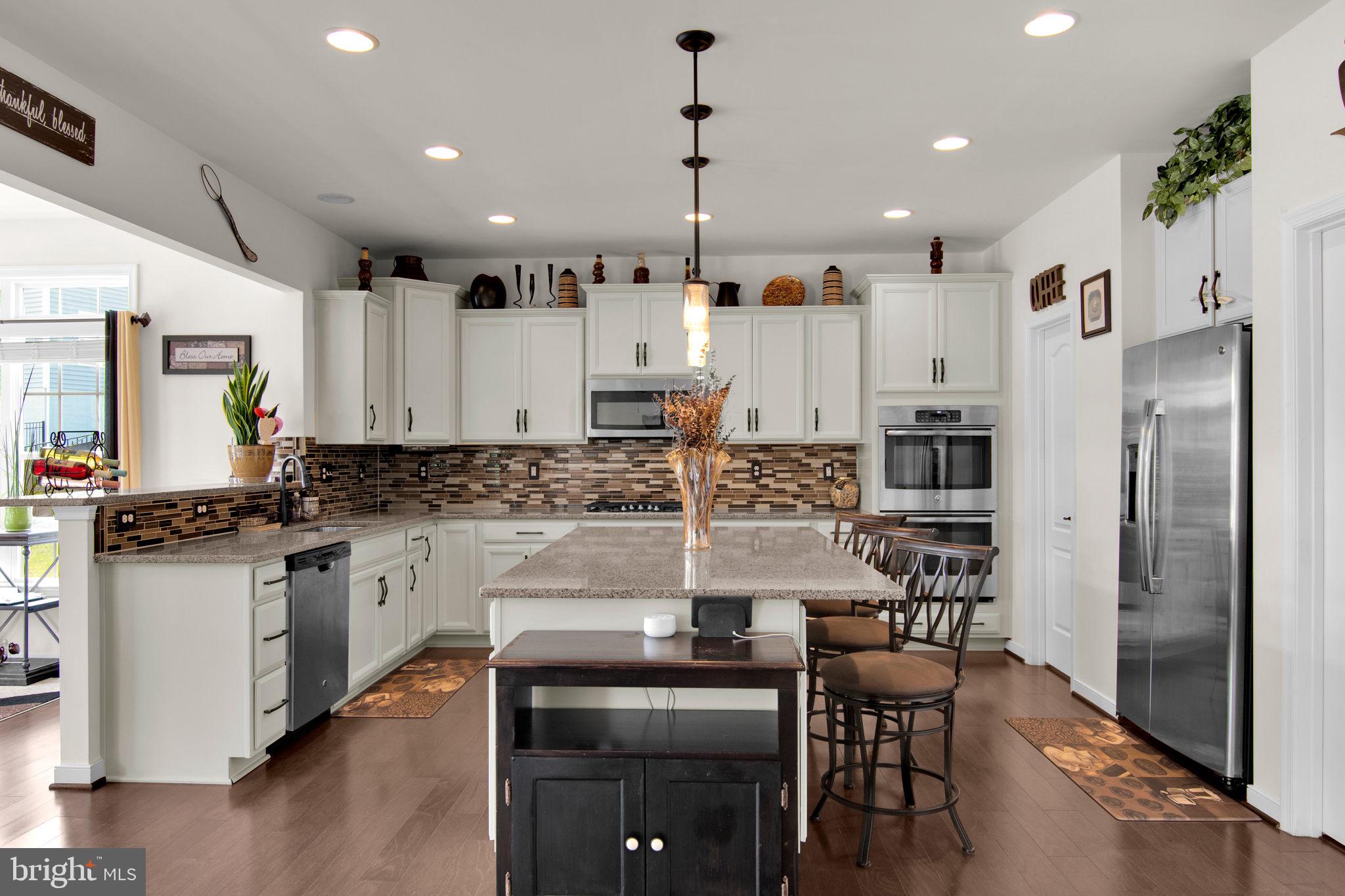 POPLAR MANOR ESTATES - Residential