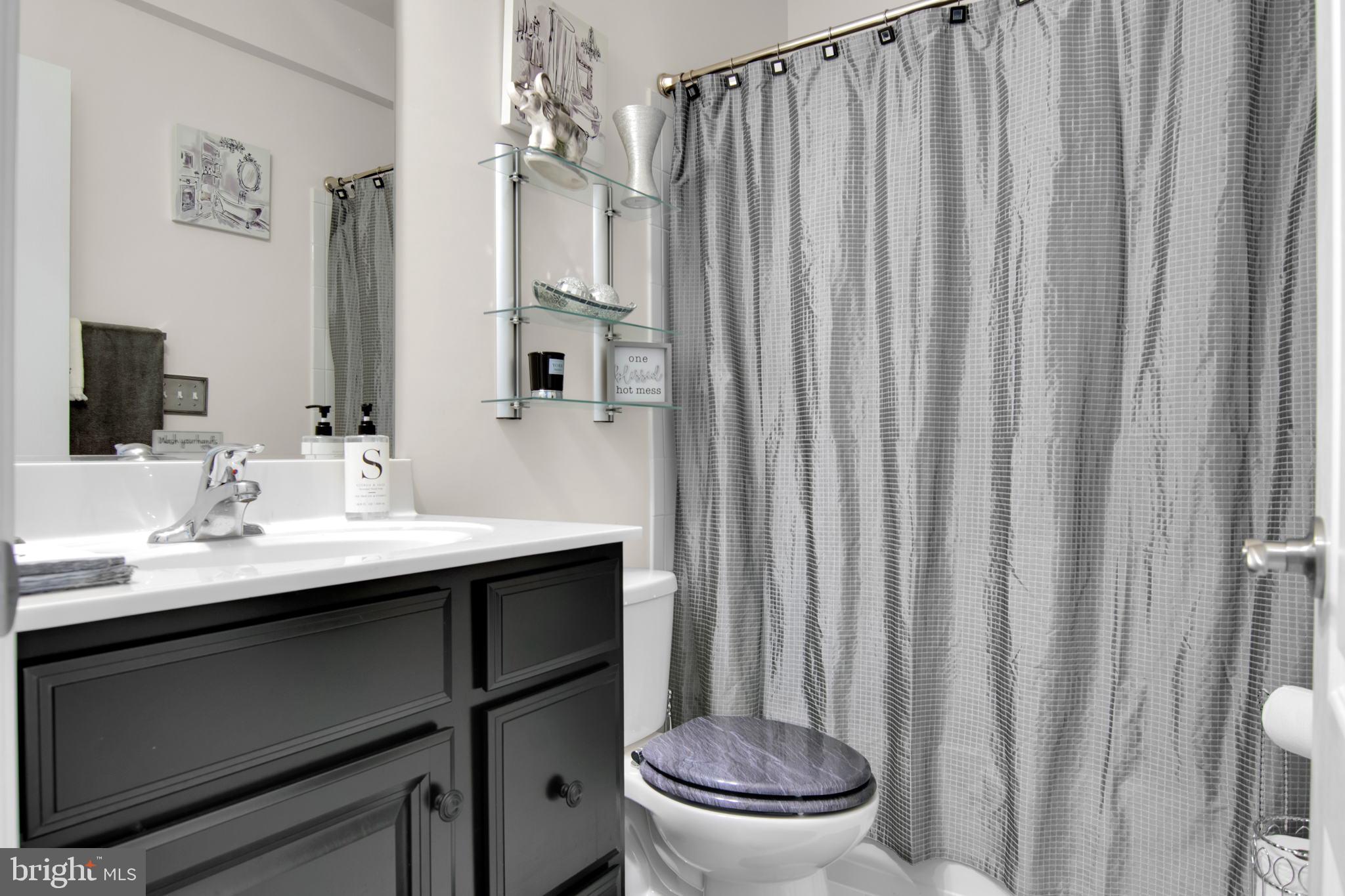 POPLAR MANOR ESTATES - Residential