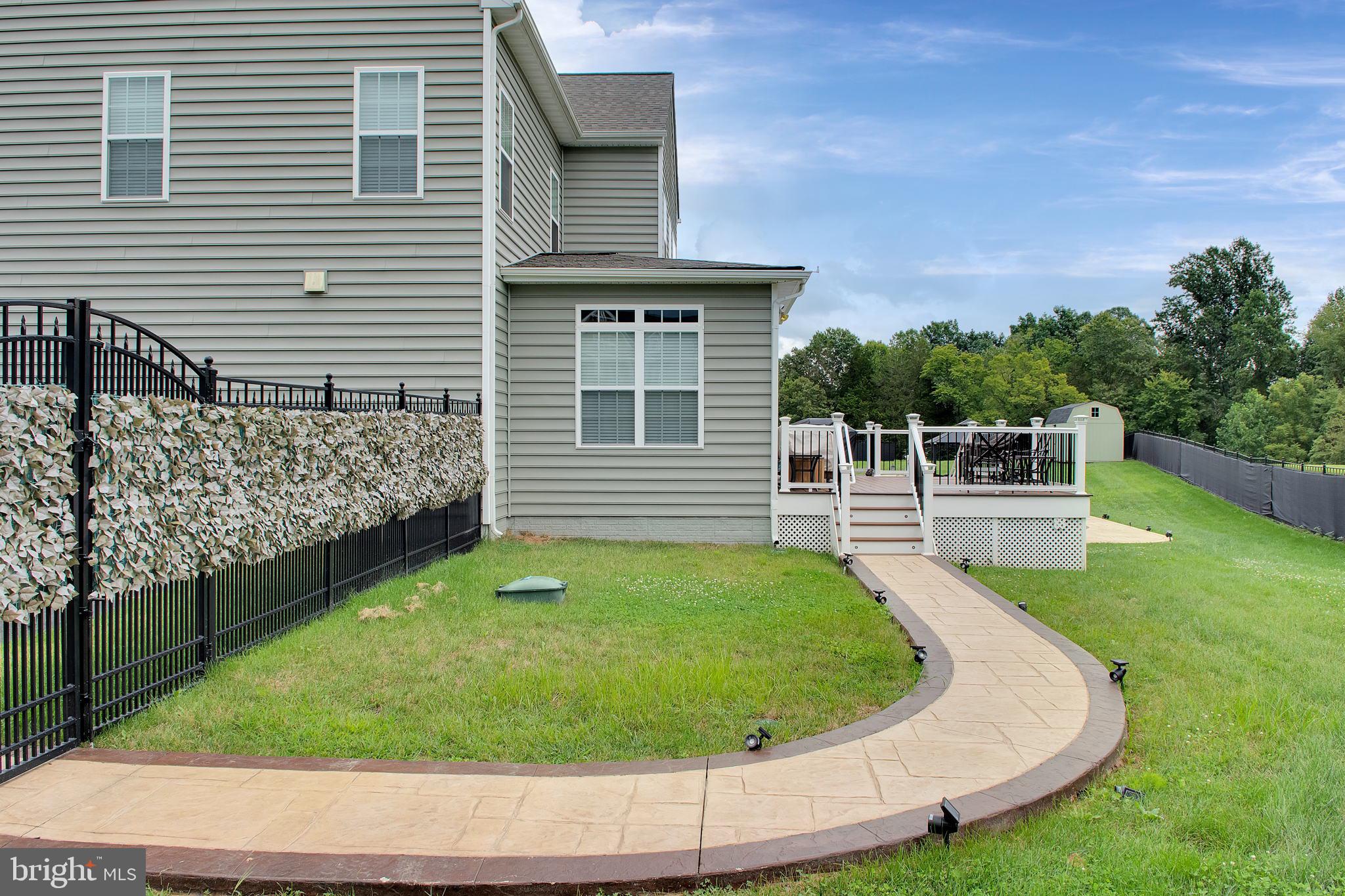 POPLAR MANOR ESTATES - Residential