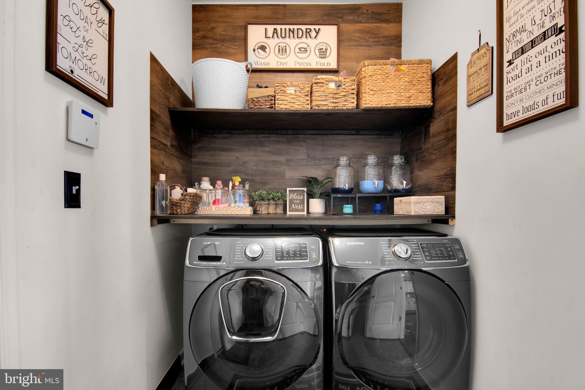 POPLAR MANOR ESTATES - Residential