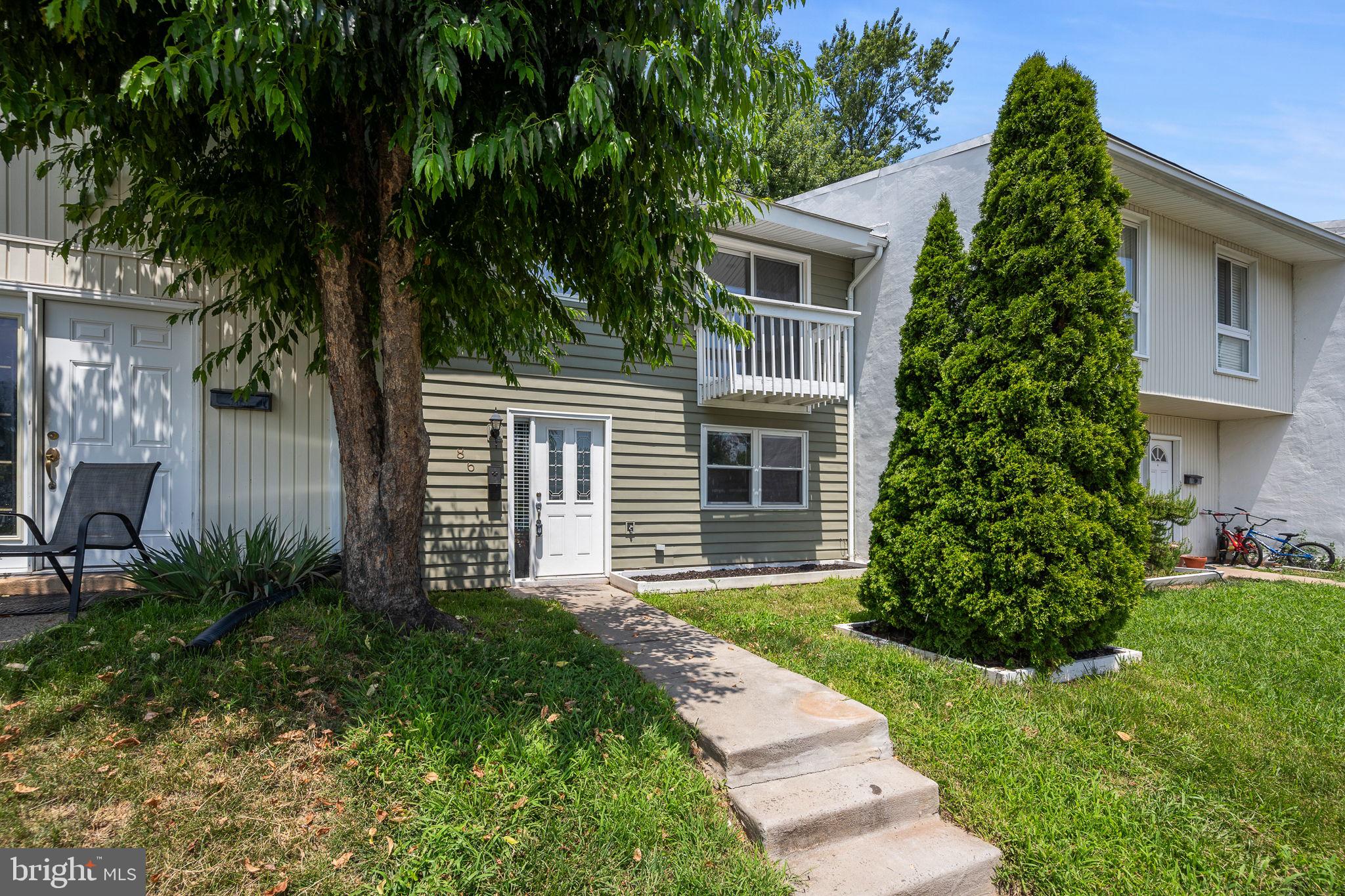 Step into a home that truly has it all — comfort, convenience, and a location that keeps you connected to everything you love. Nestled in the heart of the coveted Sugarland Run community in vibrant Loudoun County, this beautifully updated 4-bedroom, 3-bathroom home is more than just move-in ready — it’s waiting to be yours.
Freshly painted walls, plush brand-new carpeting, modern stainless steel appliances, and sleek recessed lighting set the stage for effortless living from day one.
You’re just minutes from your favorite spots — Potomac Run Plaza (1.8 mi), Sugarland Crossing (2.4 mi), Dulles Town Center (3.2 mi), and even the natural beauty of Algonkian Regional Park (2.8 mi). Whether it's shopping, dining, or weekend adventures, it's all right around the corner.
Come see it, feel it, and fall in love — your next chapter starts here.