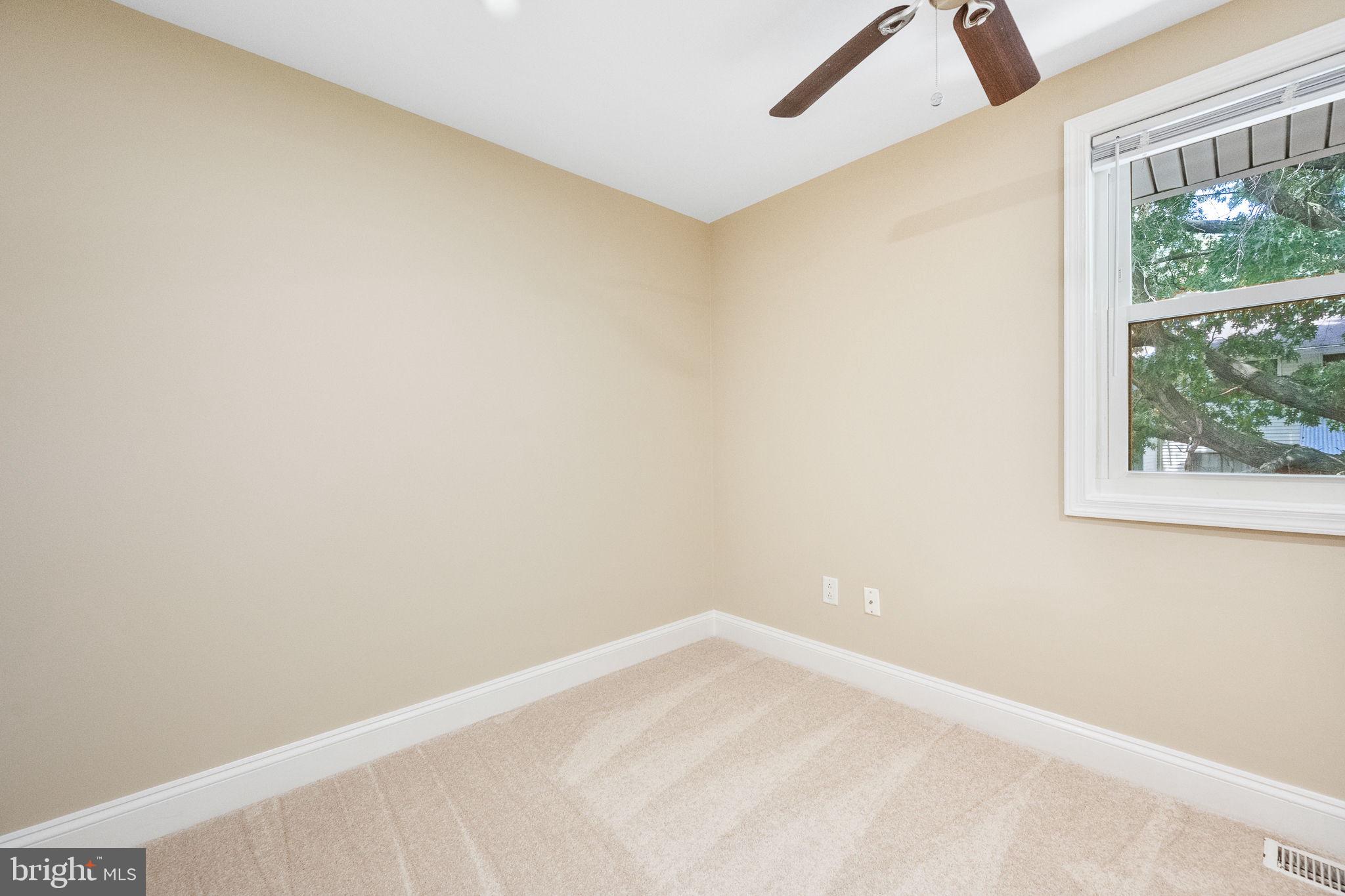 SUGARLAND RUN - Residential