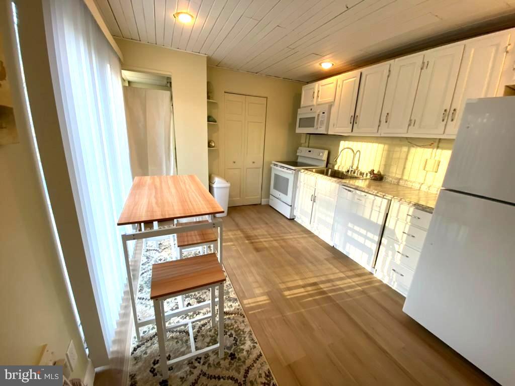 NONE AVAILABLE - Residential Lease