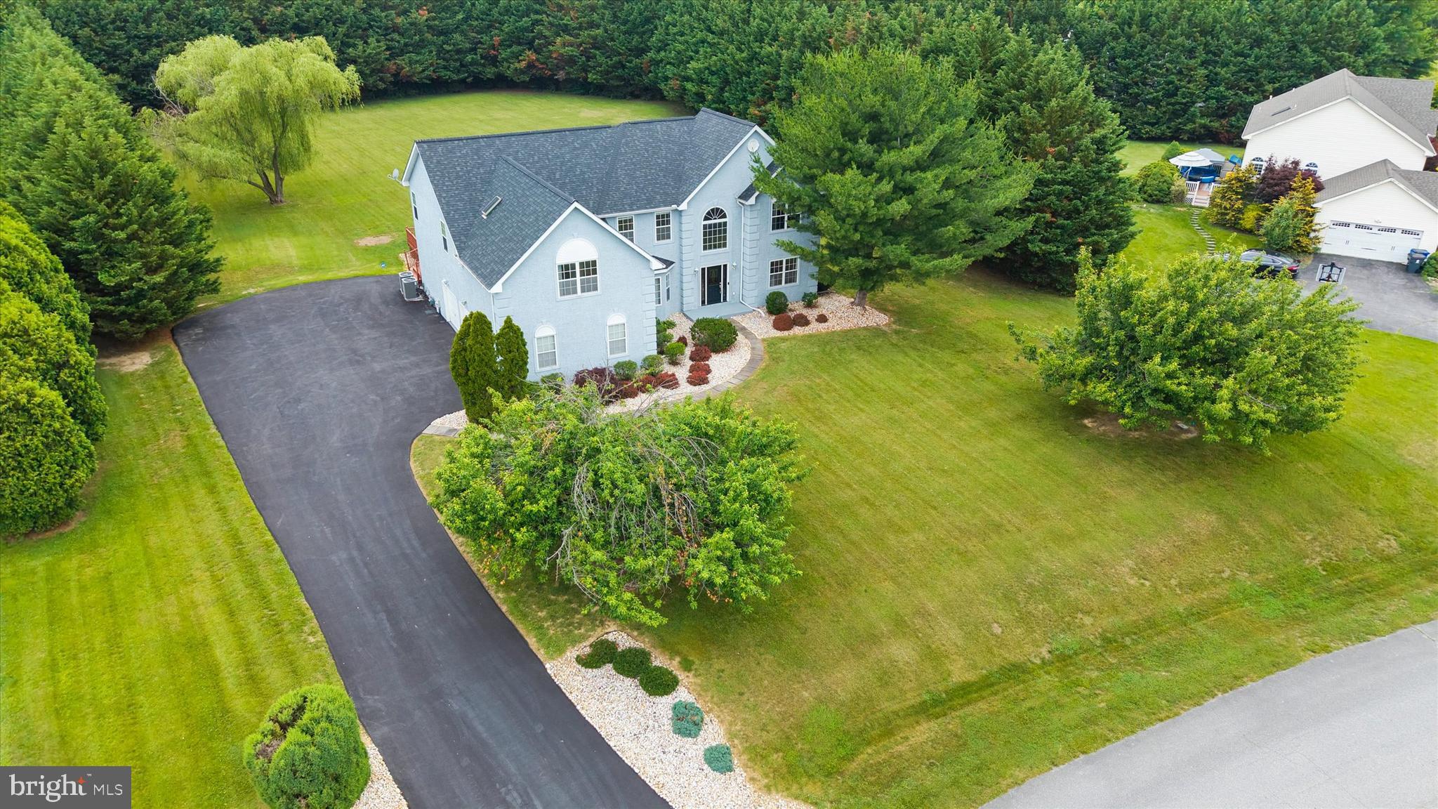 203 DEERFIELD DRIVE
