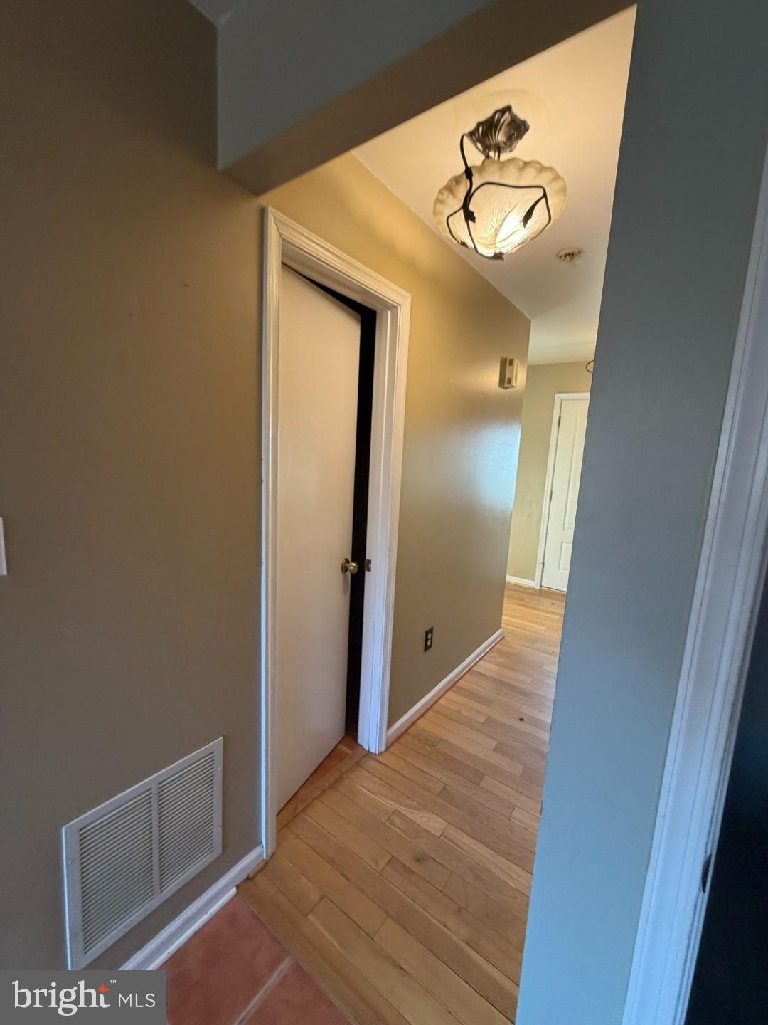 SHARONDALE EAST - Residential