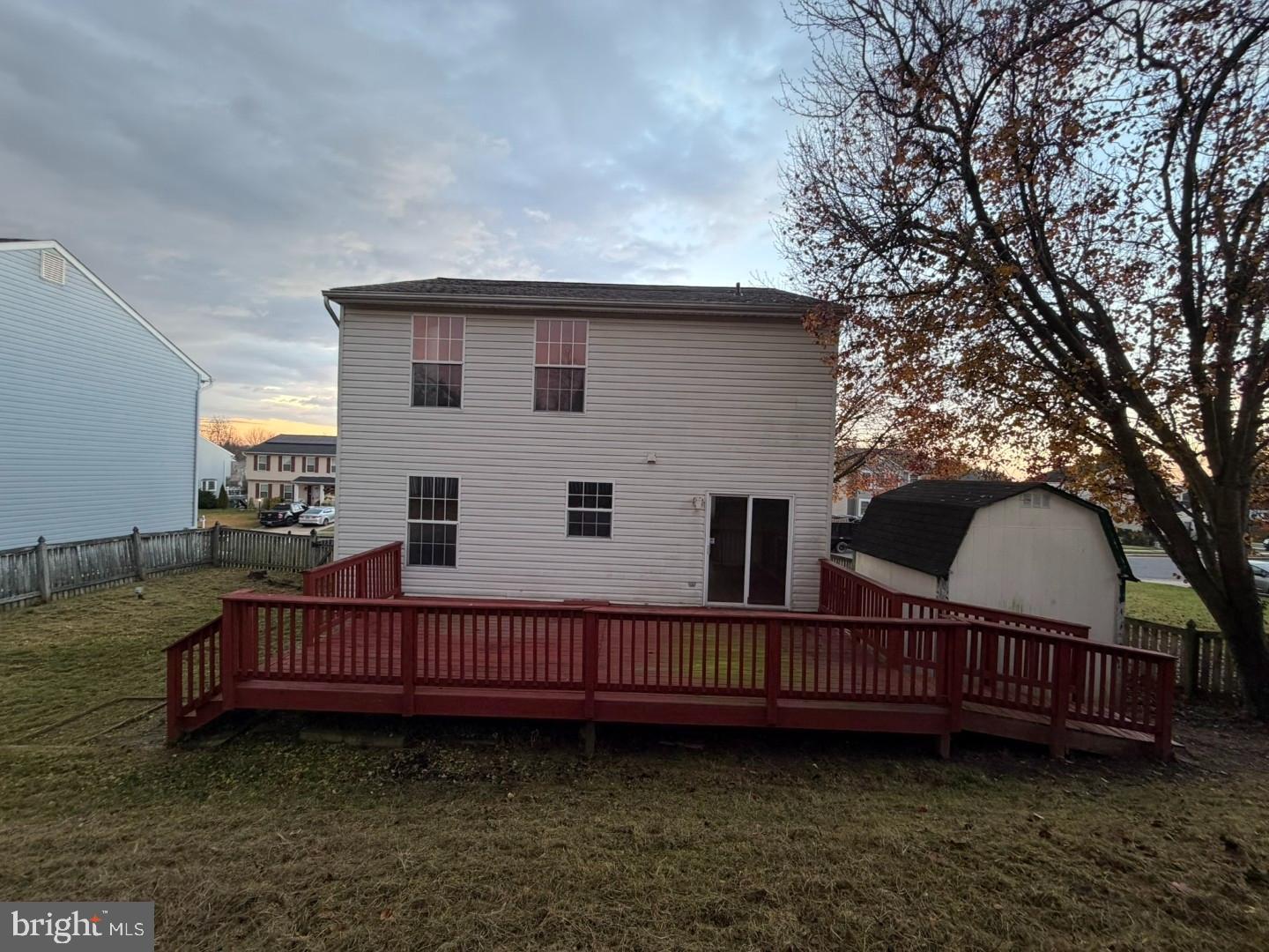 SHARONDALE EAST - Residential