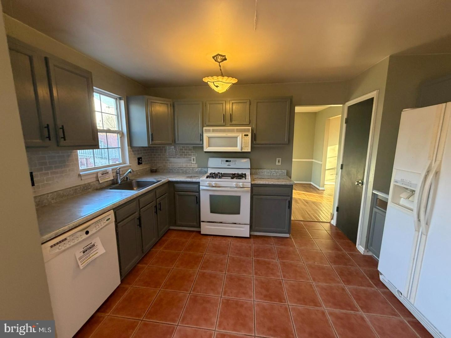 SHARONDALE EAST - Residential