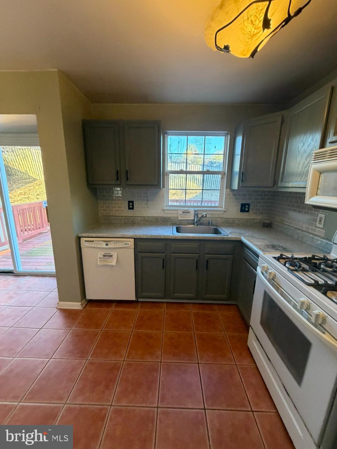 SHARONDALE EAST - Residential