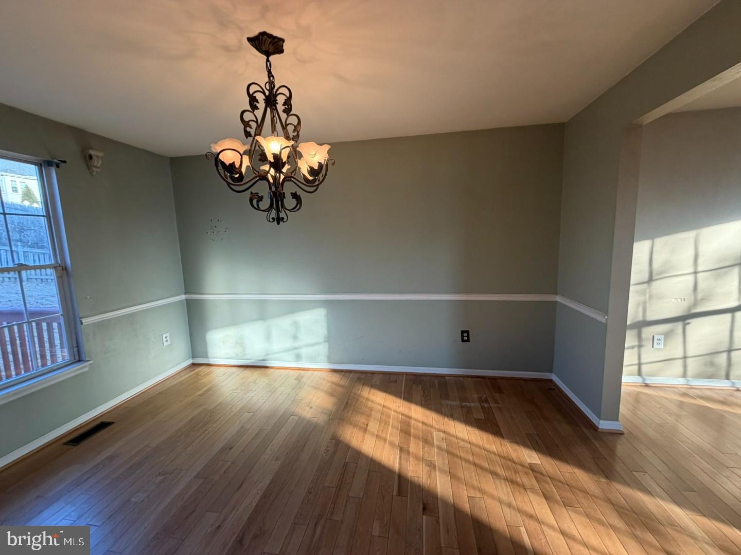 SHARONDALE EAST - Residential