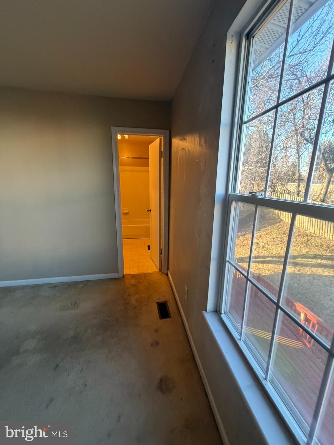 SHARONDALE EAST - Residential