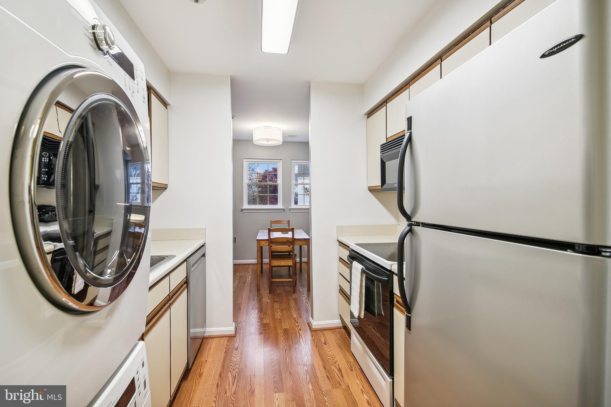 VILLAGE OF MONTGOMERY RUN - Residential