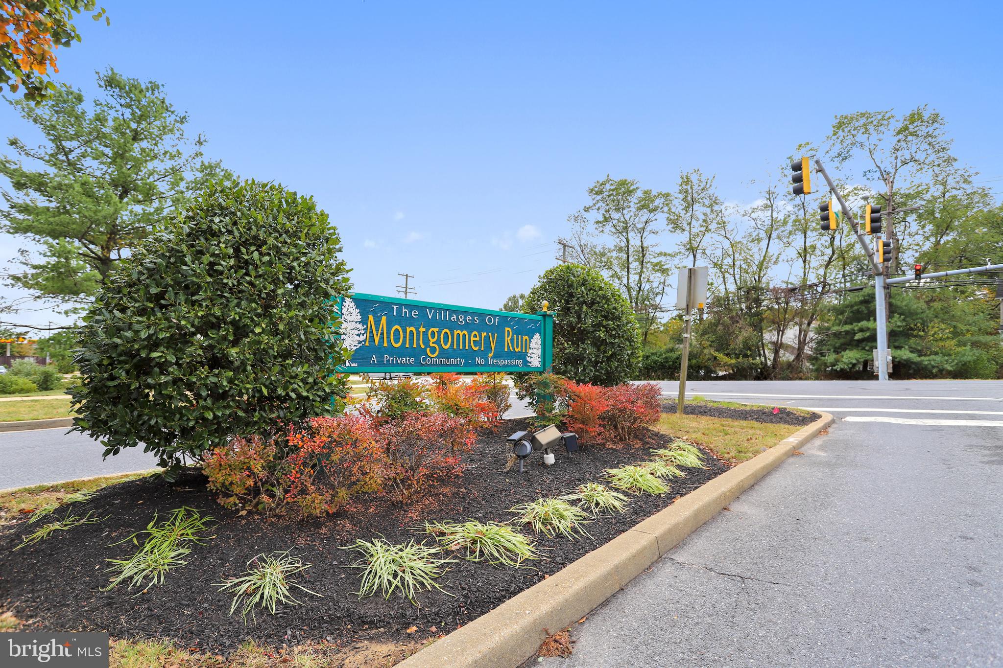 VILLAGE OF MONTGOMERY RUN - Residential