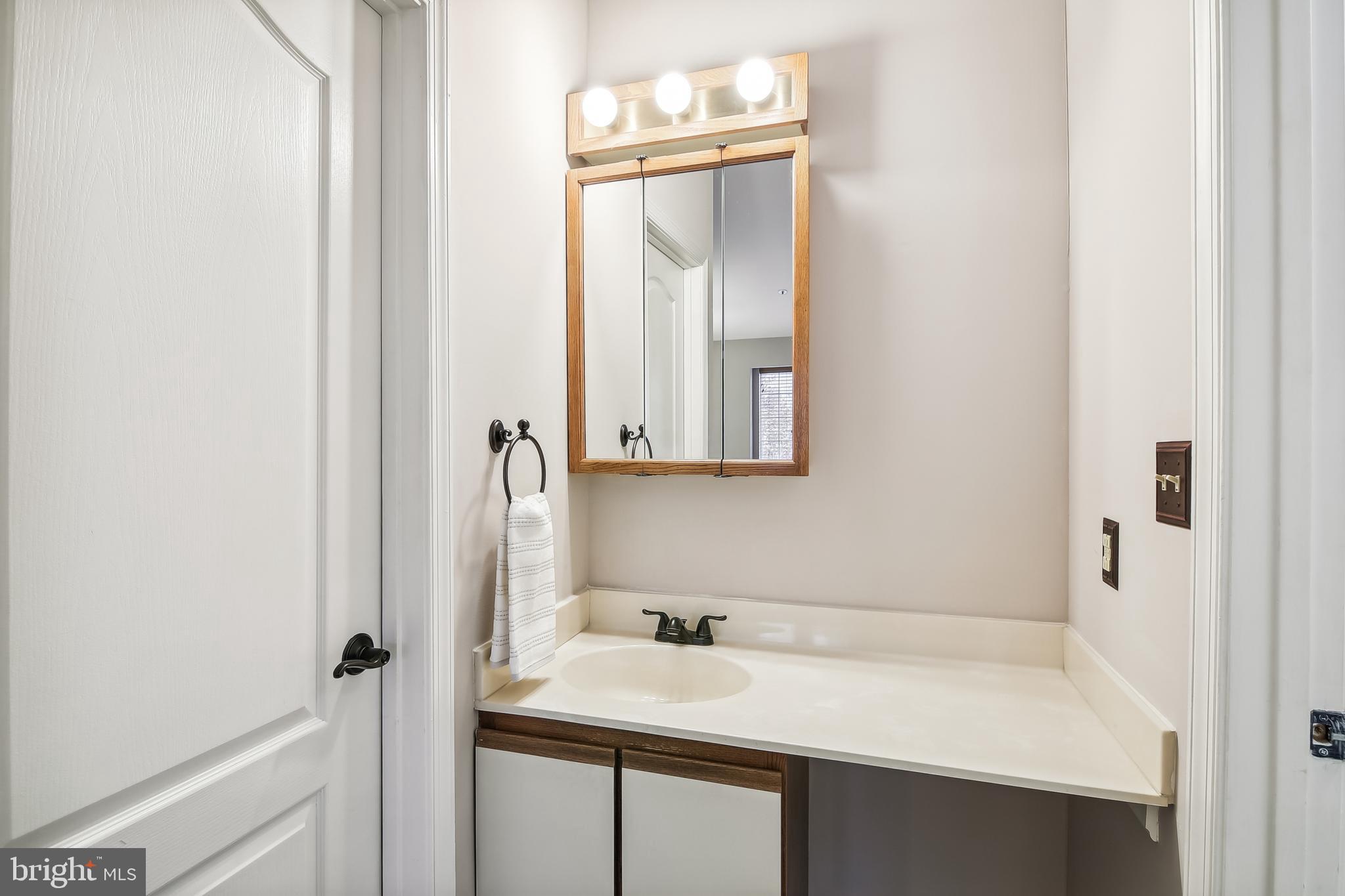 VILLAGE OF MONTGOMERY RUN - Residential