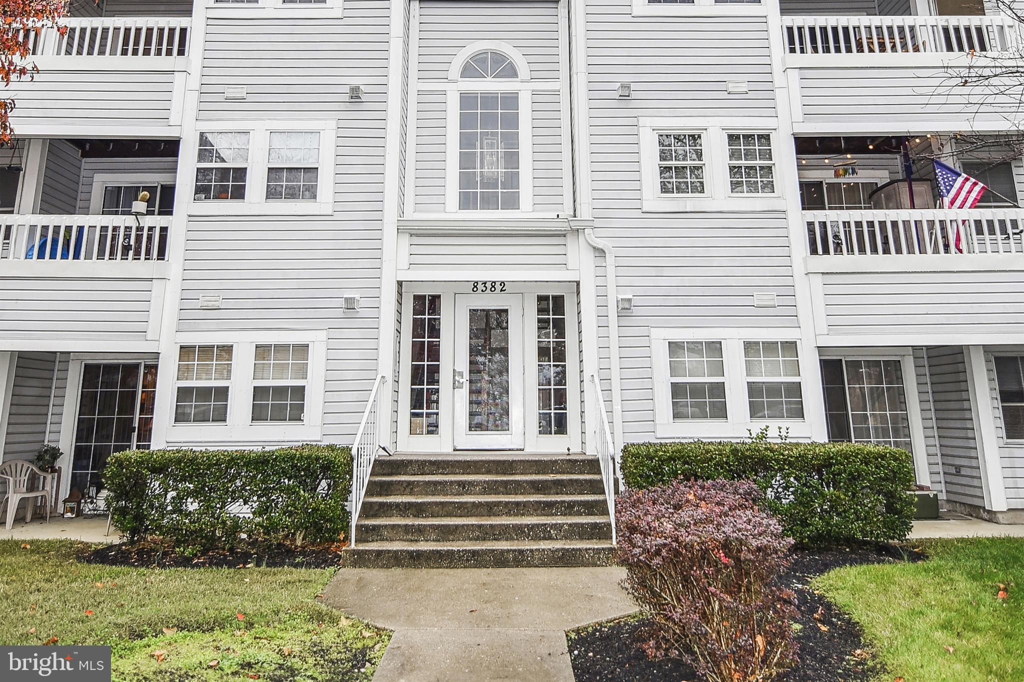 VILLAGE OF MONTGOMERY RUN - Residential