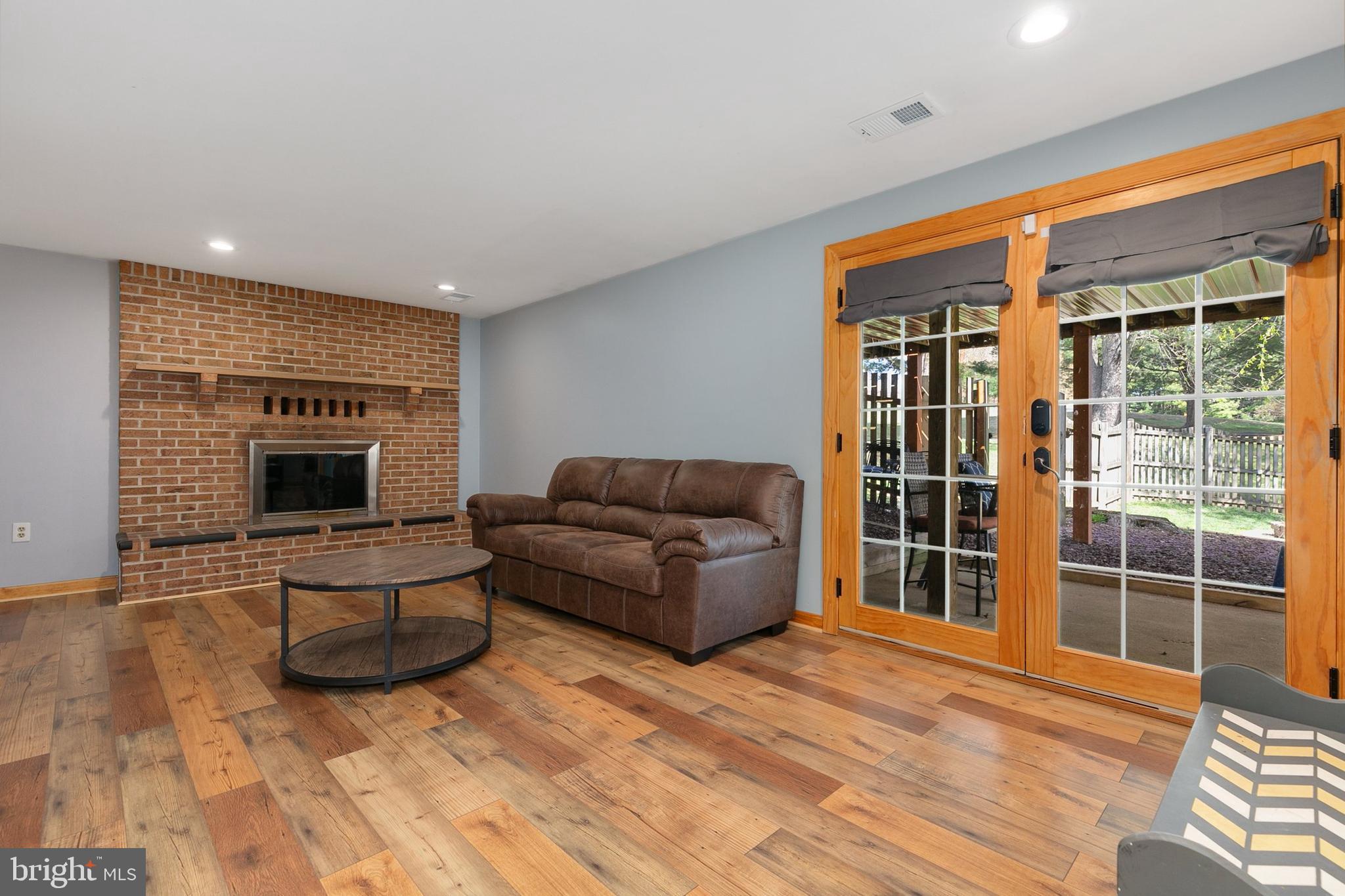 PARKSIDE - Residential