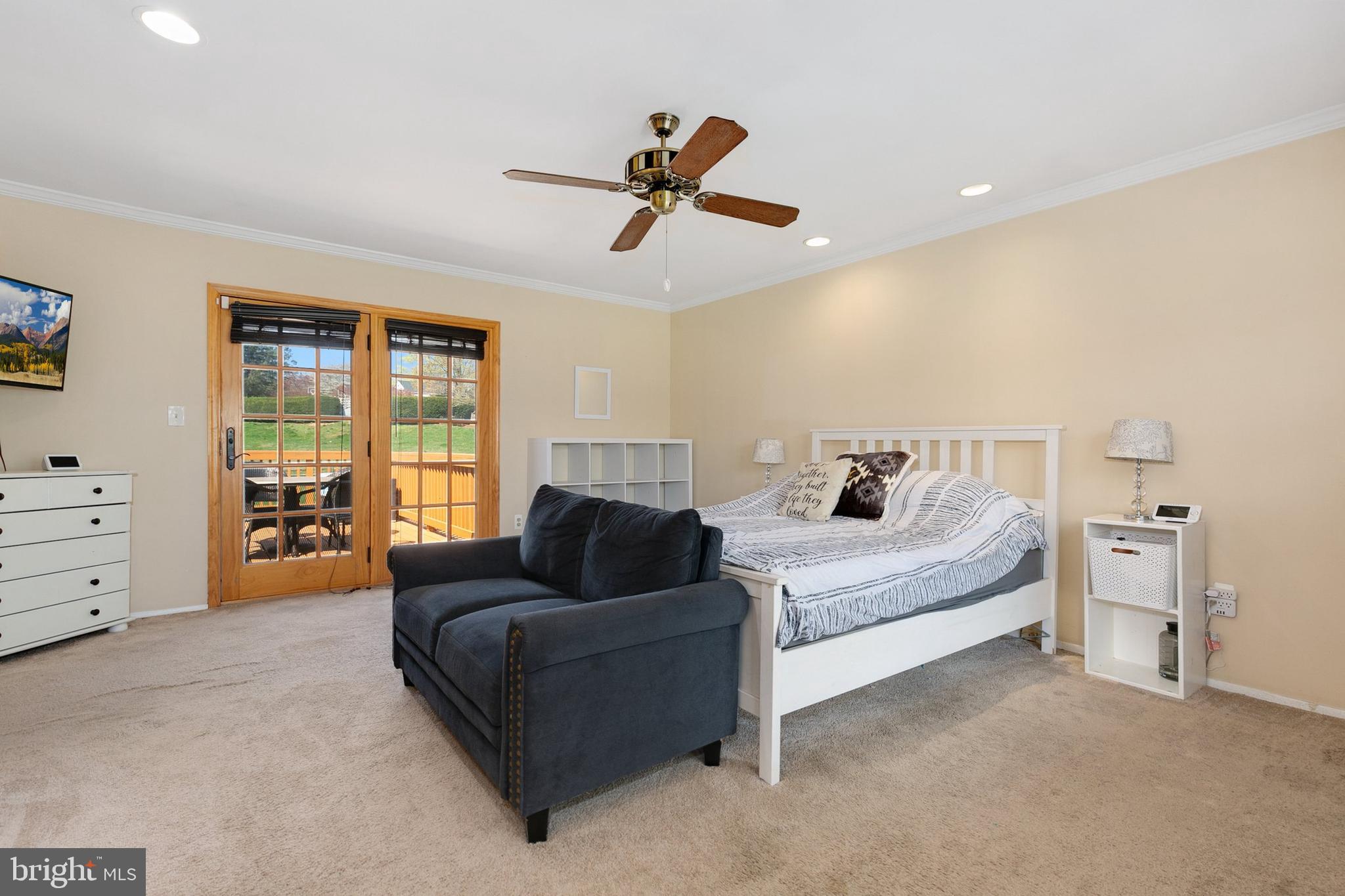 PARKSIDE - Residential