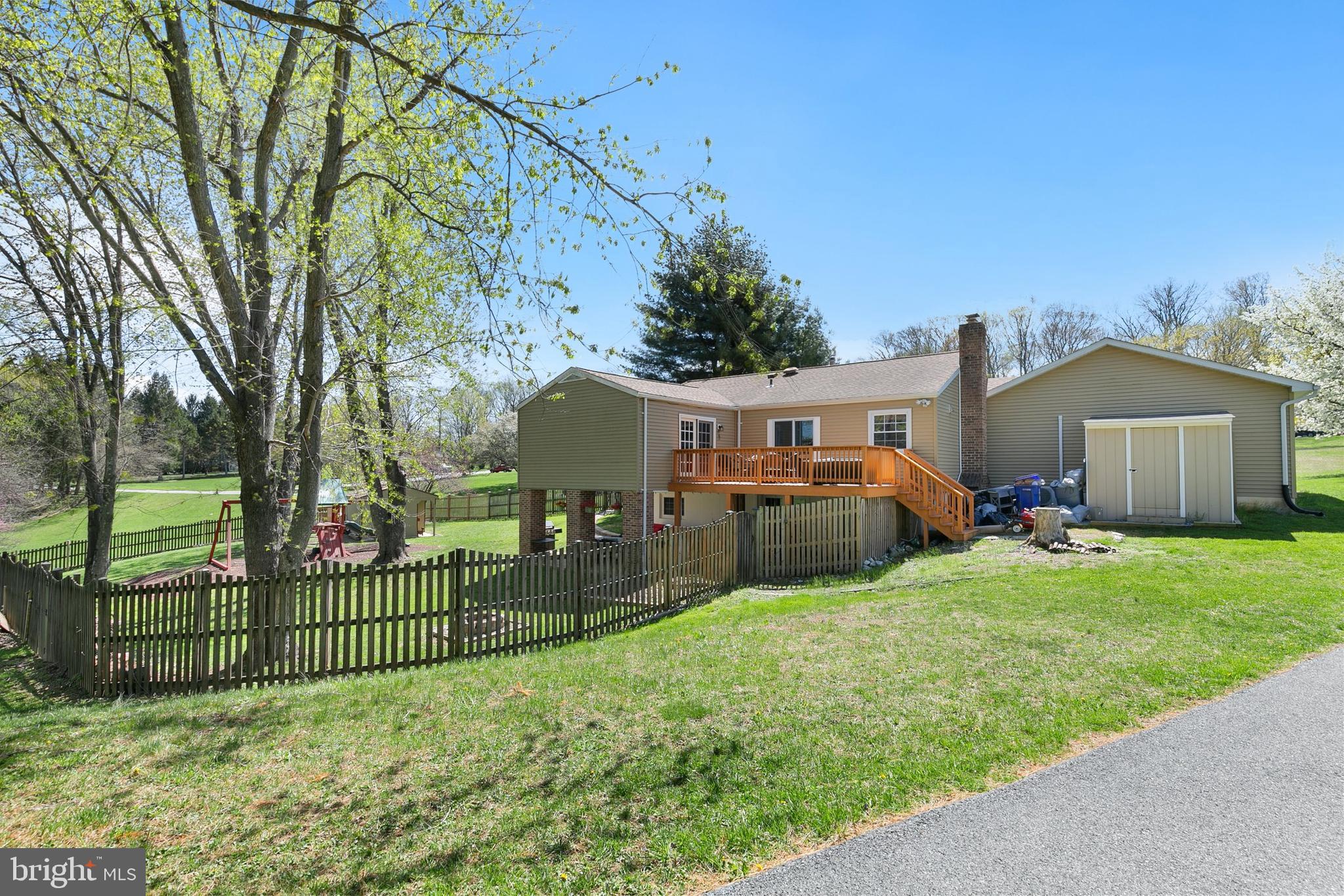 PARKSIDE - Residential