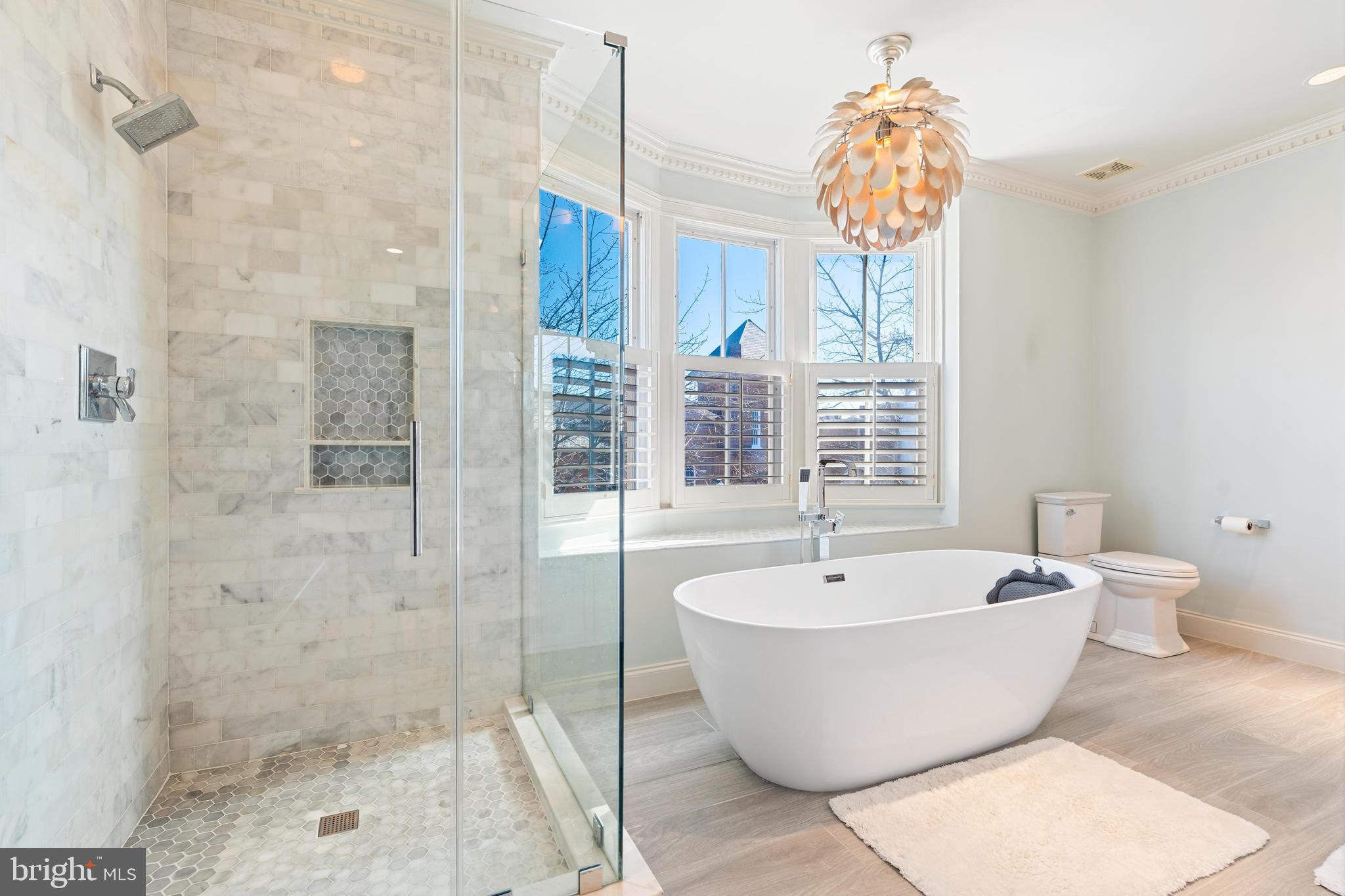 CHURCH SQUARE - Residential Lease