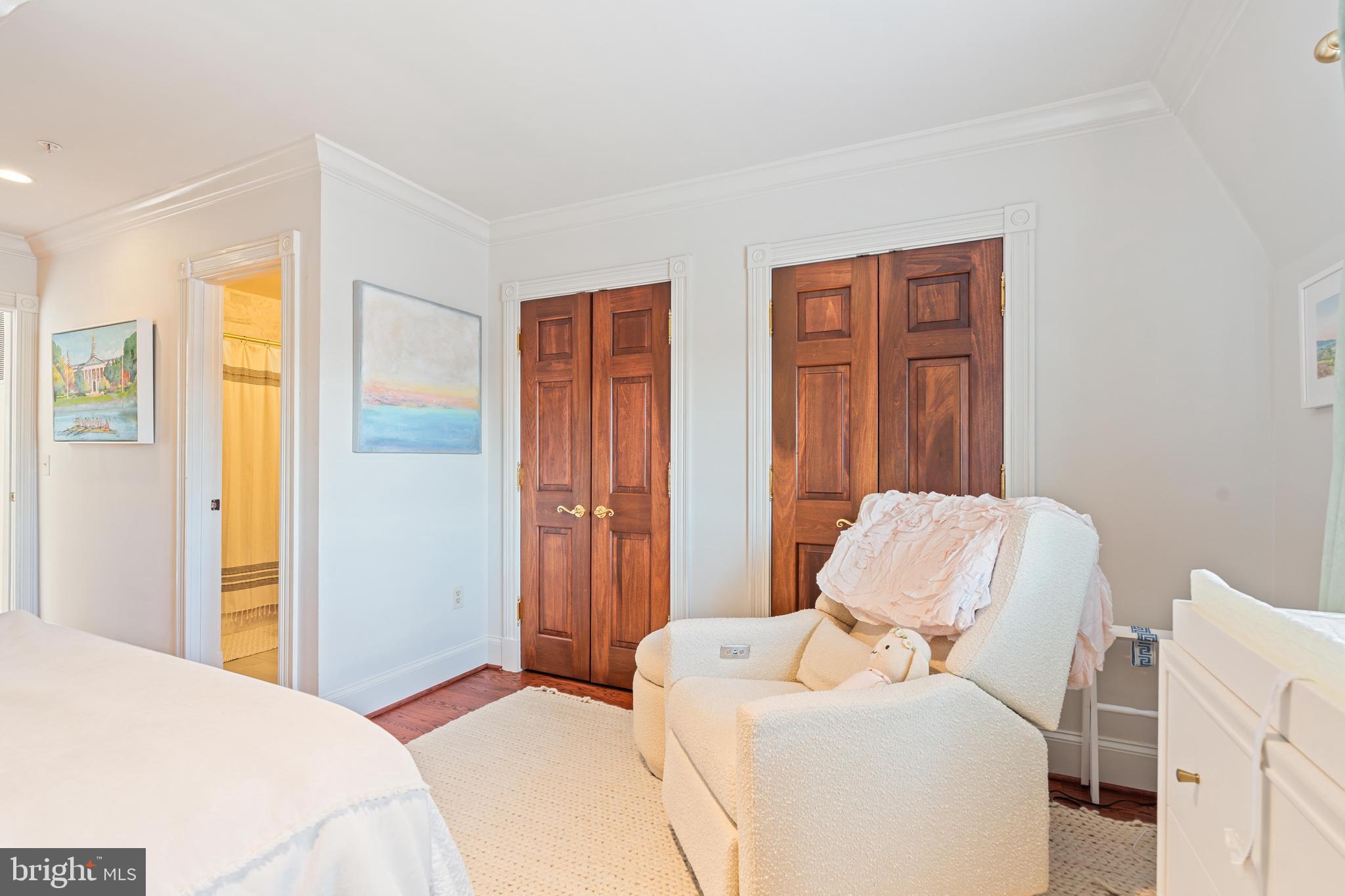 CHURCH SQUARE - Residential Lease