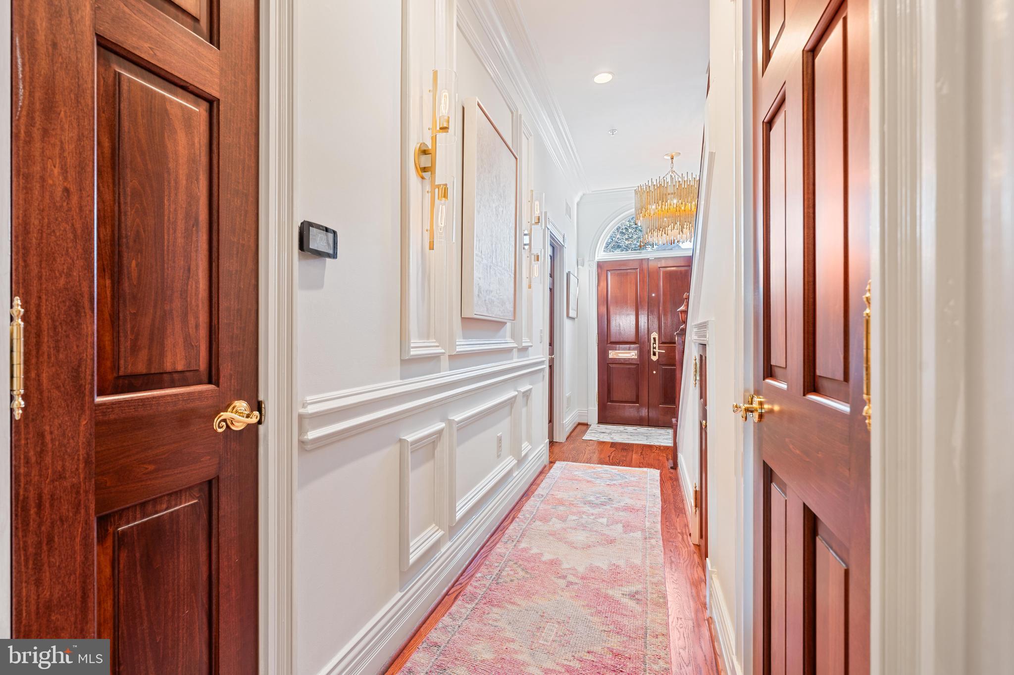 CHURCH SQUARE - Residential Lease