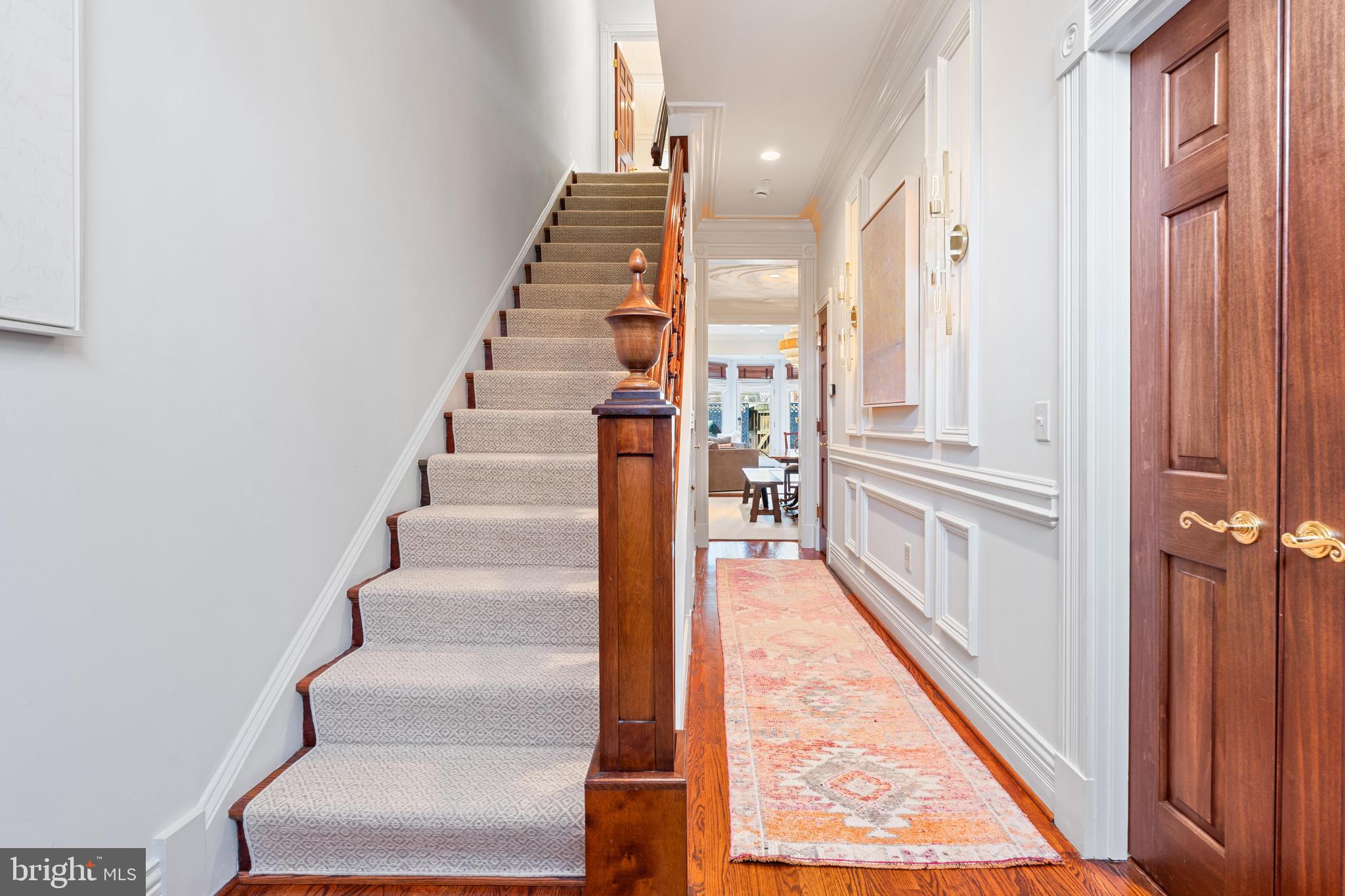 CHURCH SQUARE - Residential Lease