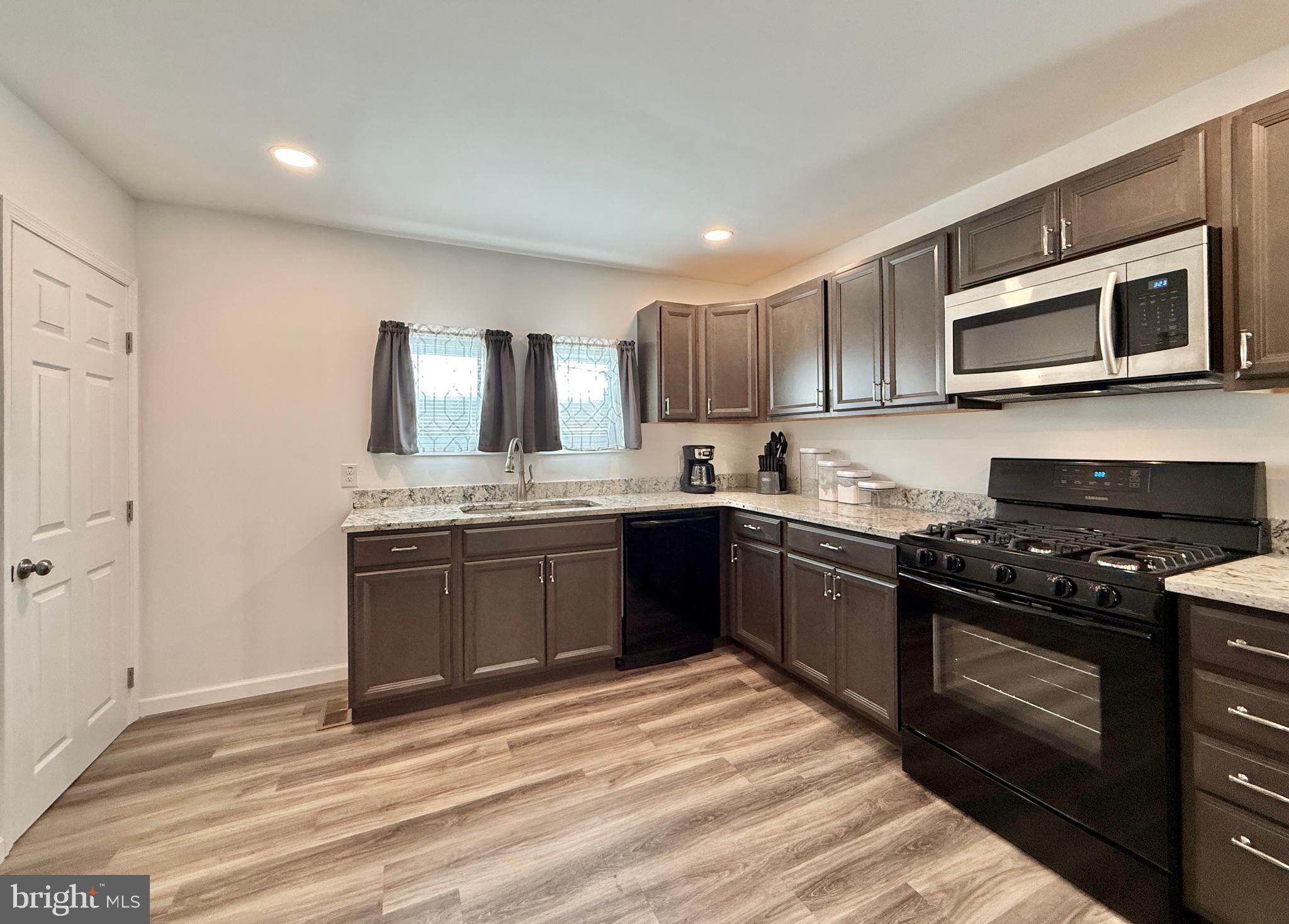 7122 JAMES MOORE ROAD