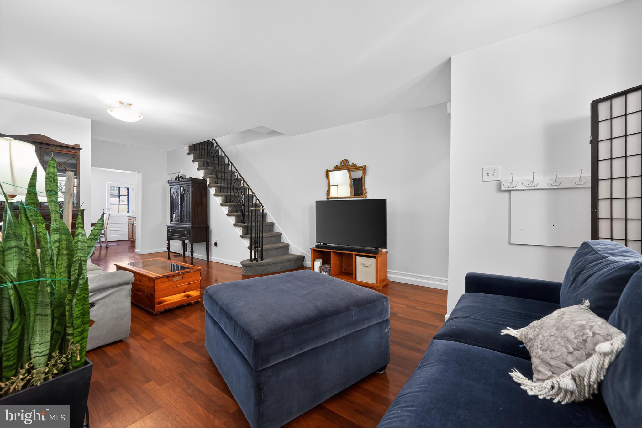 2310 S WARNOCK STREET