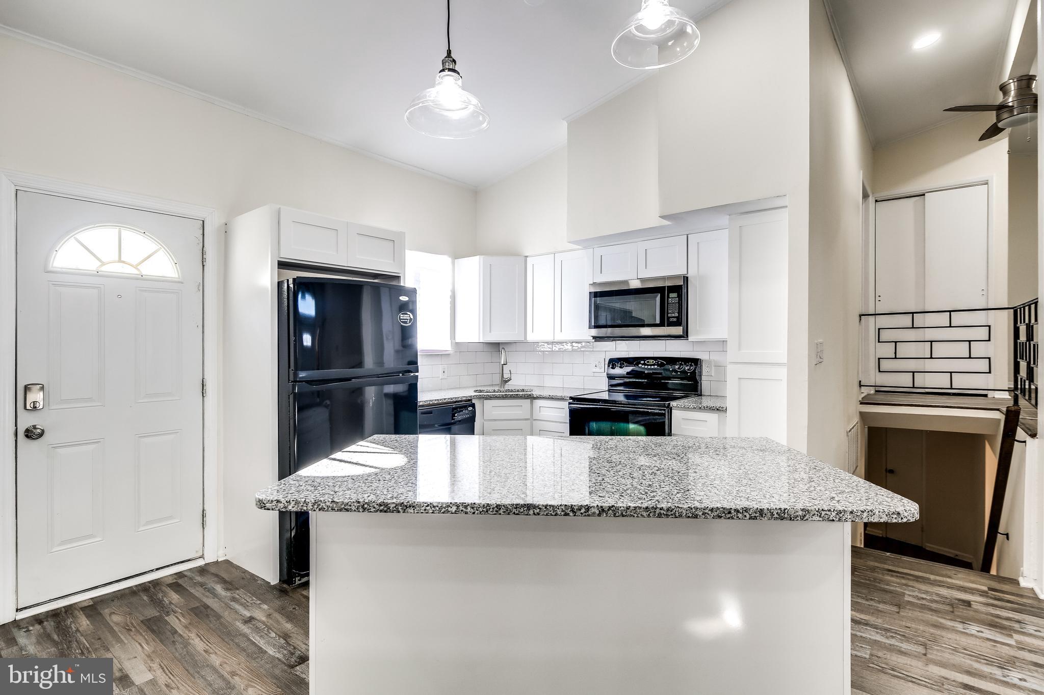 BELLE FARM ESTATES - Residential