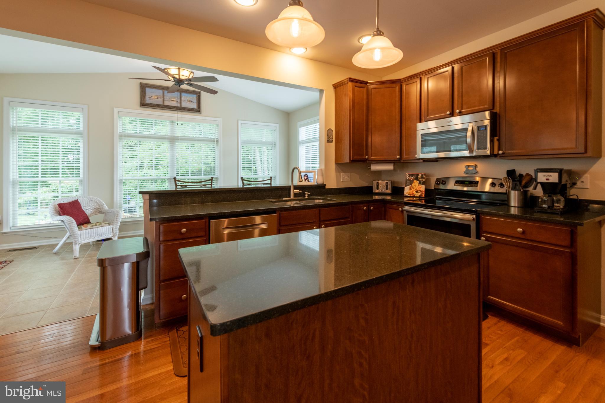 BROOKFIELD - Residential