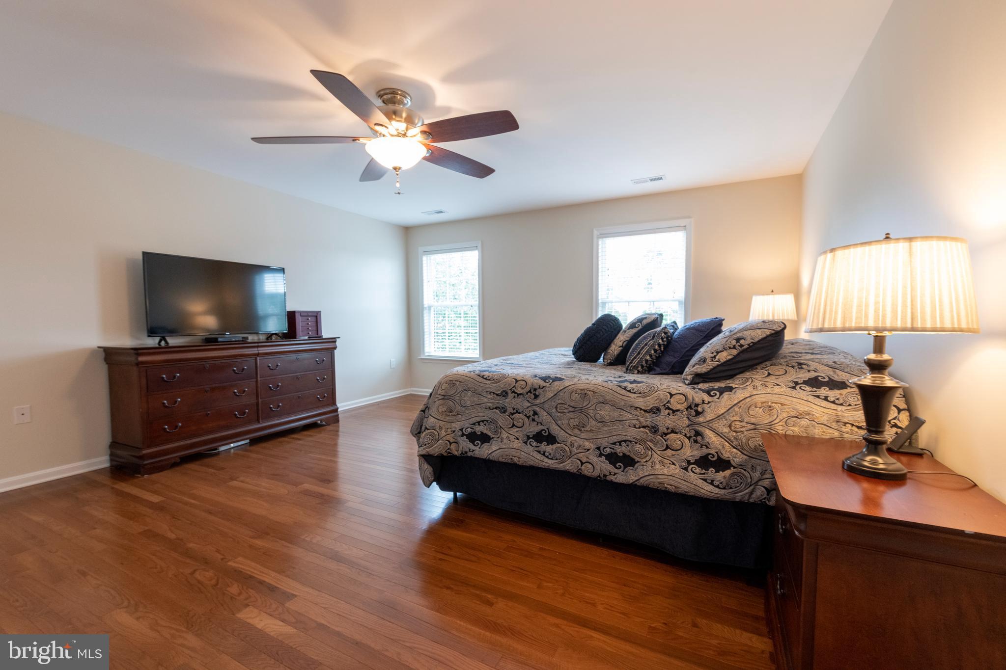 BROOKFIELD - Residential