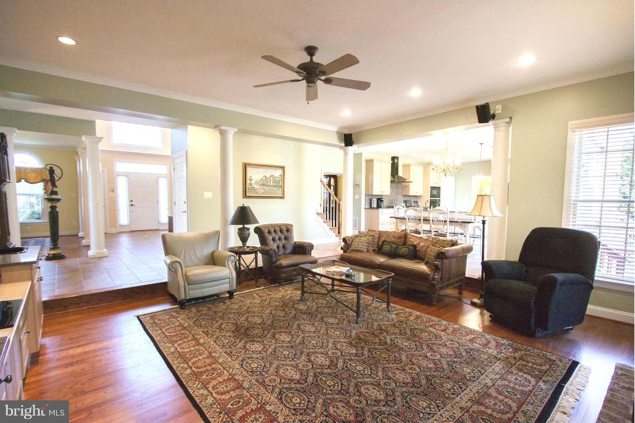 TODD LAKES - Residential