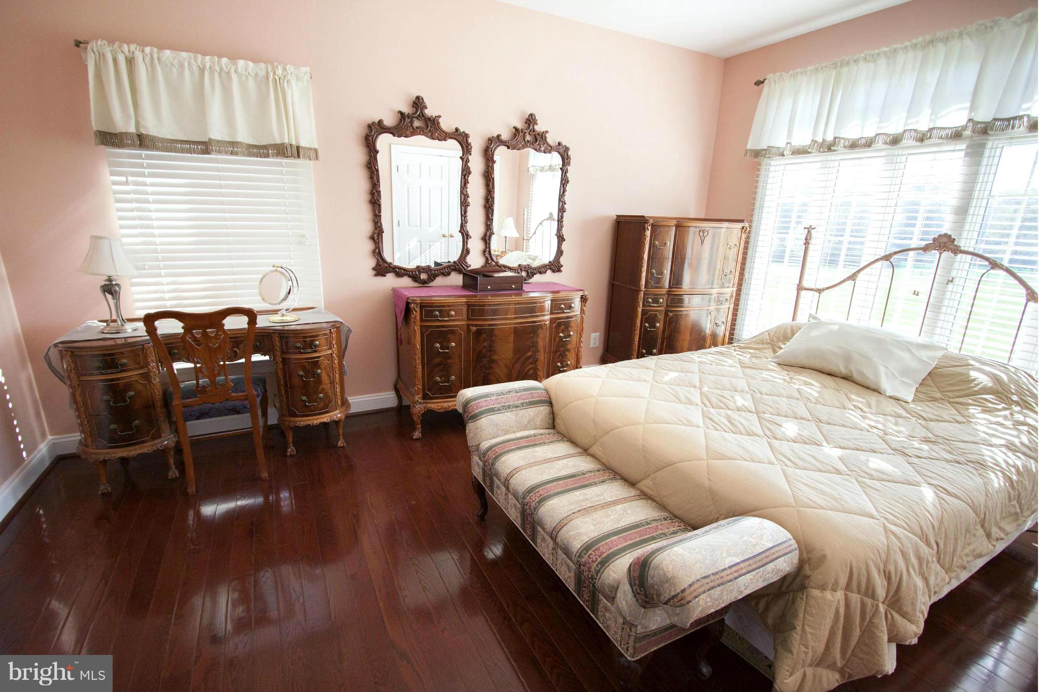 TODD LAKES - Residential