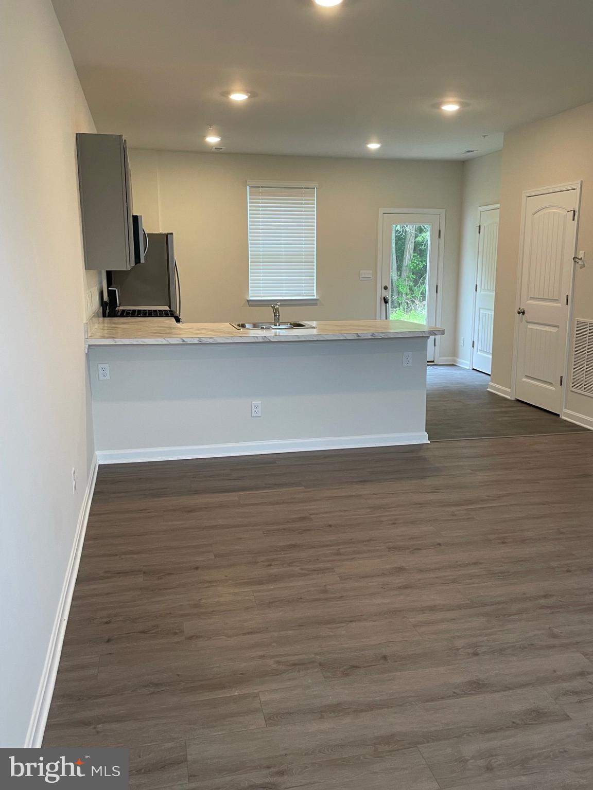 405 WOOD DUCK DRIVE