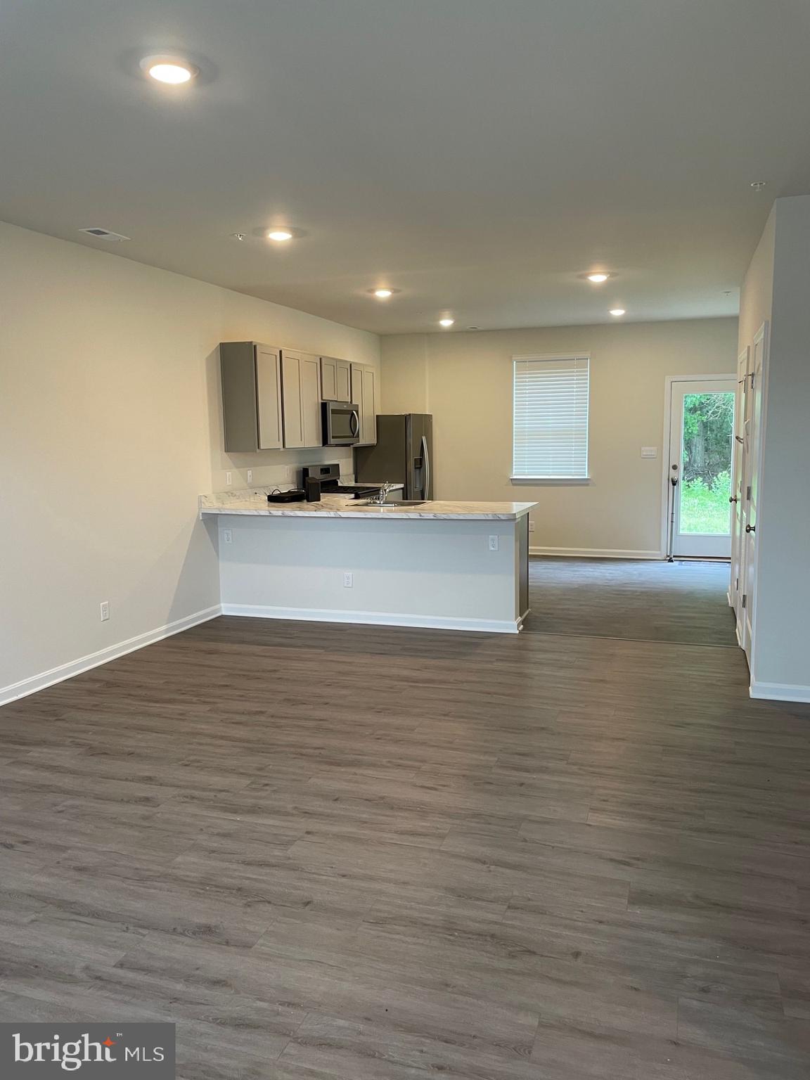405 WOOD DUCK DRIVE