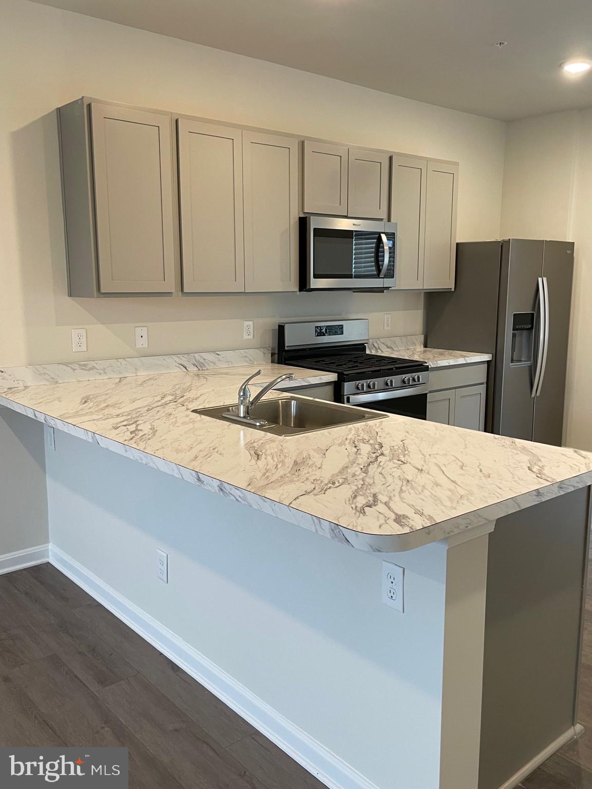 405 WOOD DUCK DRIVE