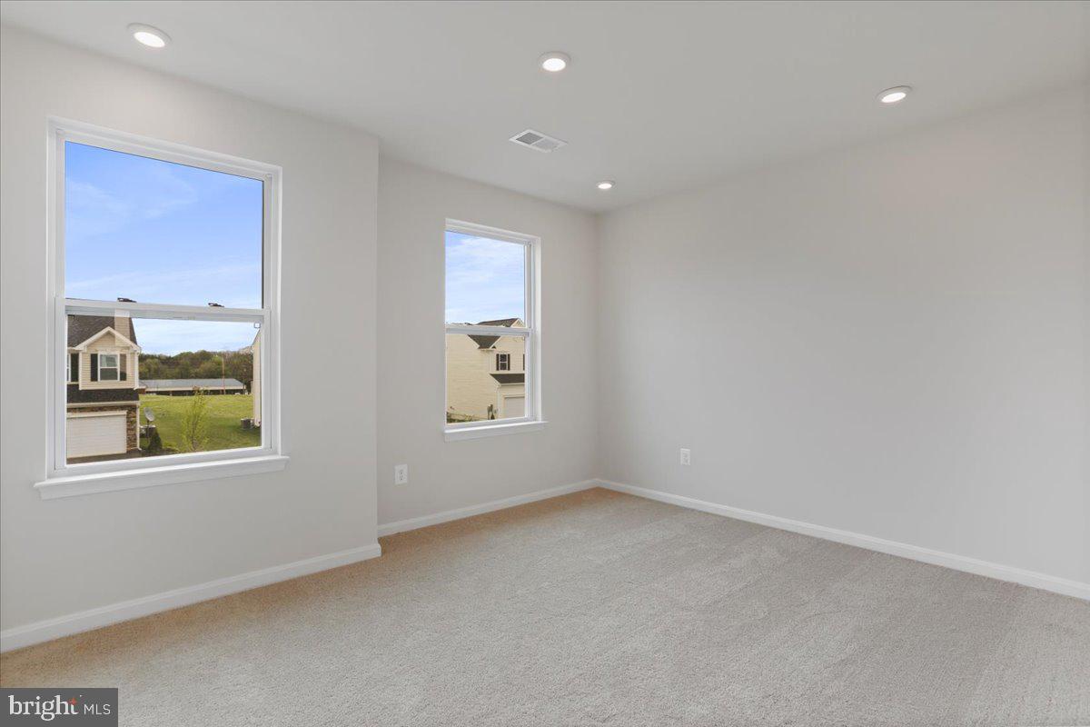 HUNTWELL WEST - Residential Lease