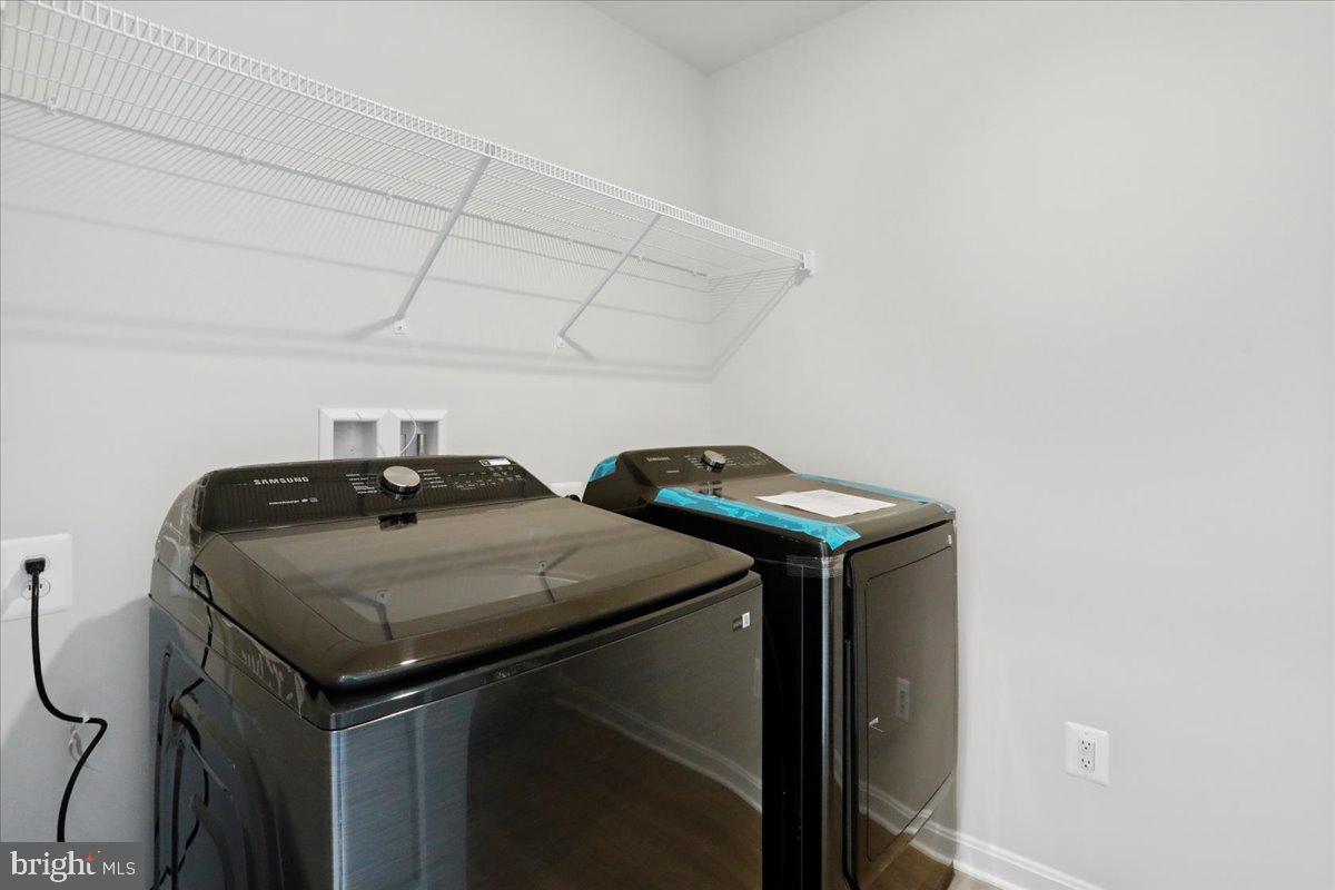 HUNTWELL WEST - Residential Lease