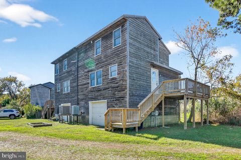 5160 MALLARD POND CHINCOTEAGUE ISLAND VA 23336