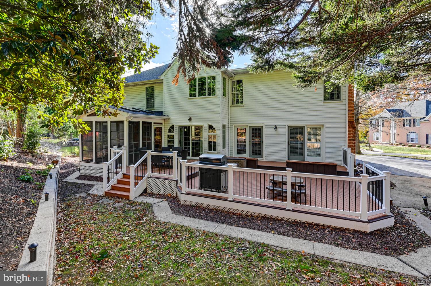 SEMINARY OVERLOOK - Residential
