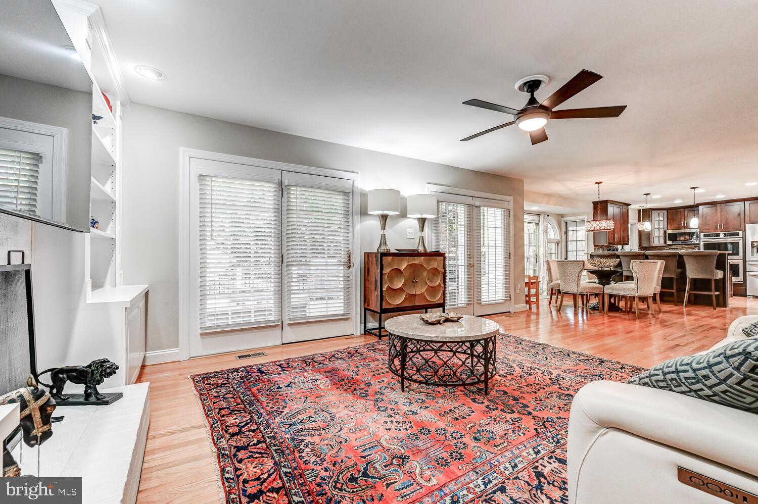 SEMINARY OVERLOOK - Residential