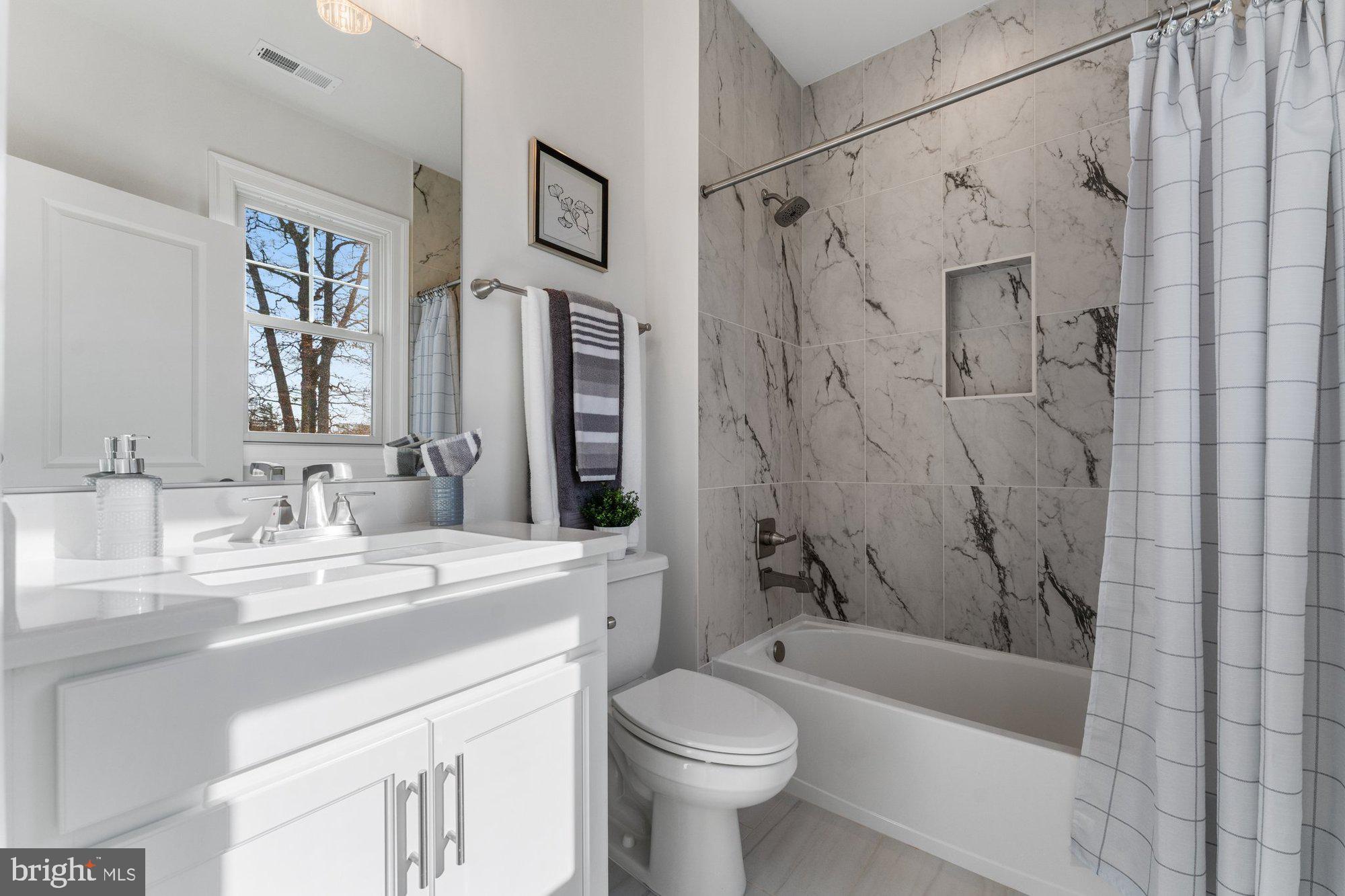 SPRING LAKE - Residential