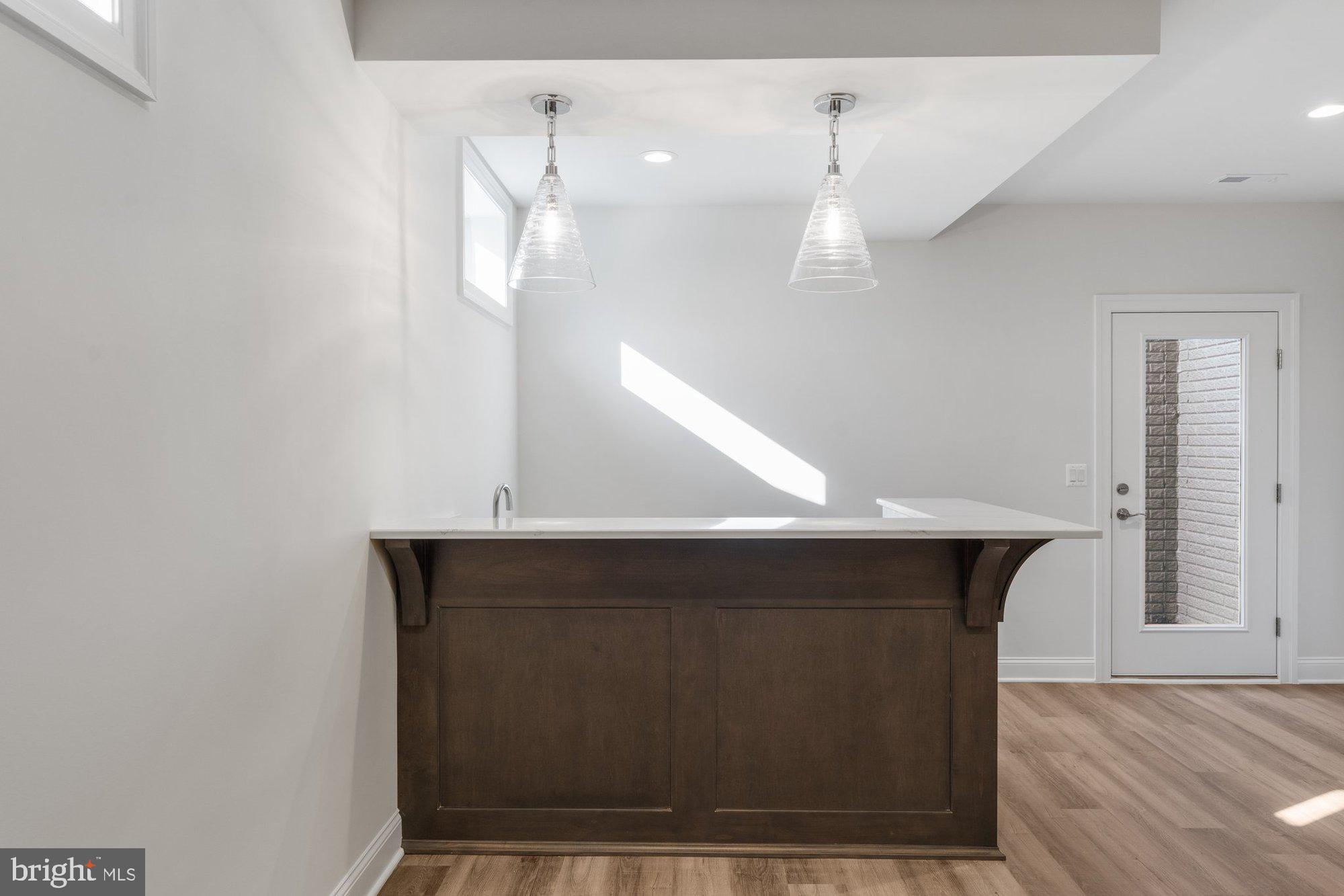 SPRING LAKE - Residential