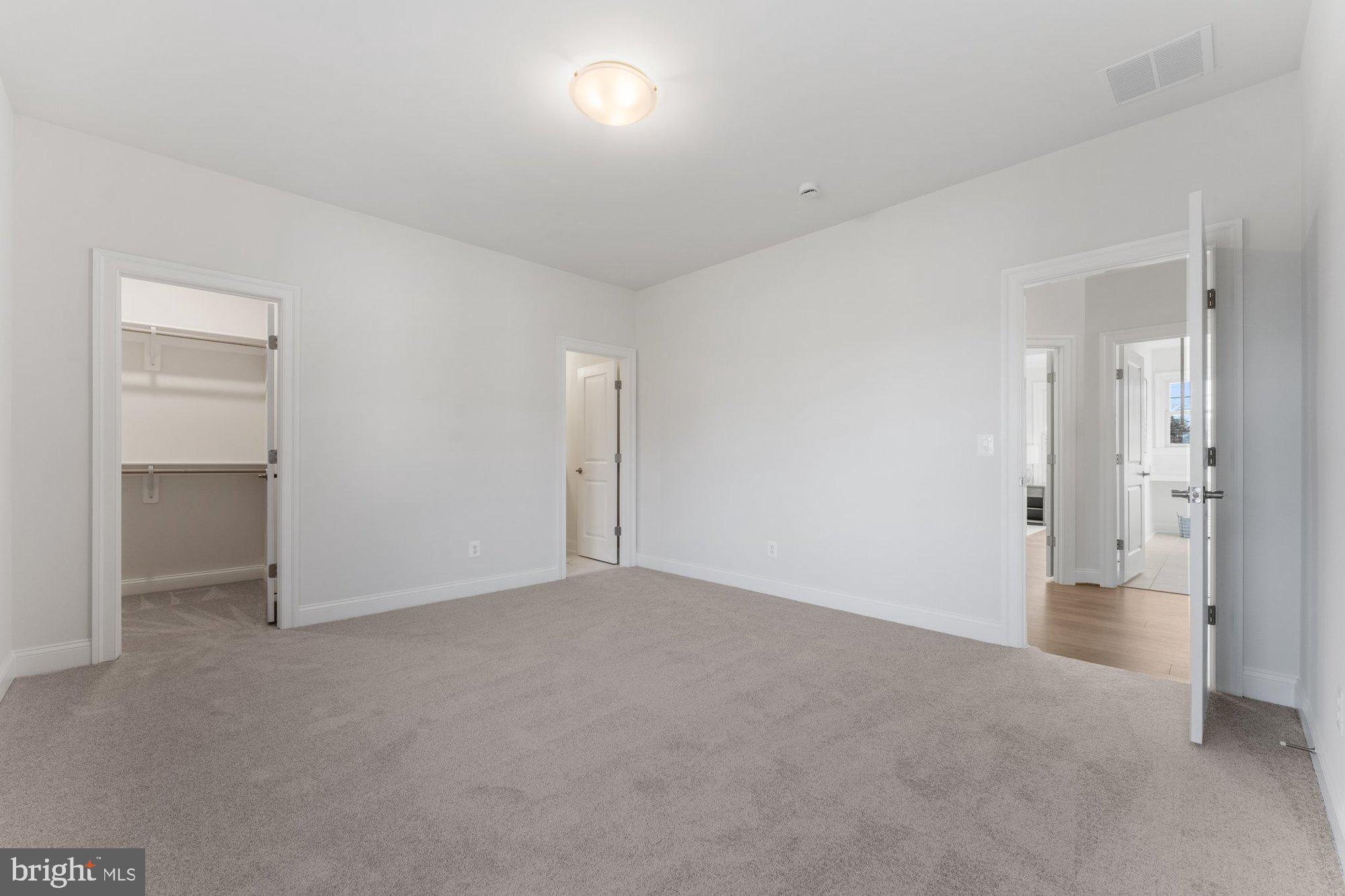 SPRING LAKE - Residential