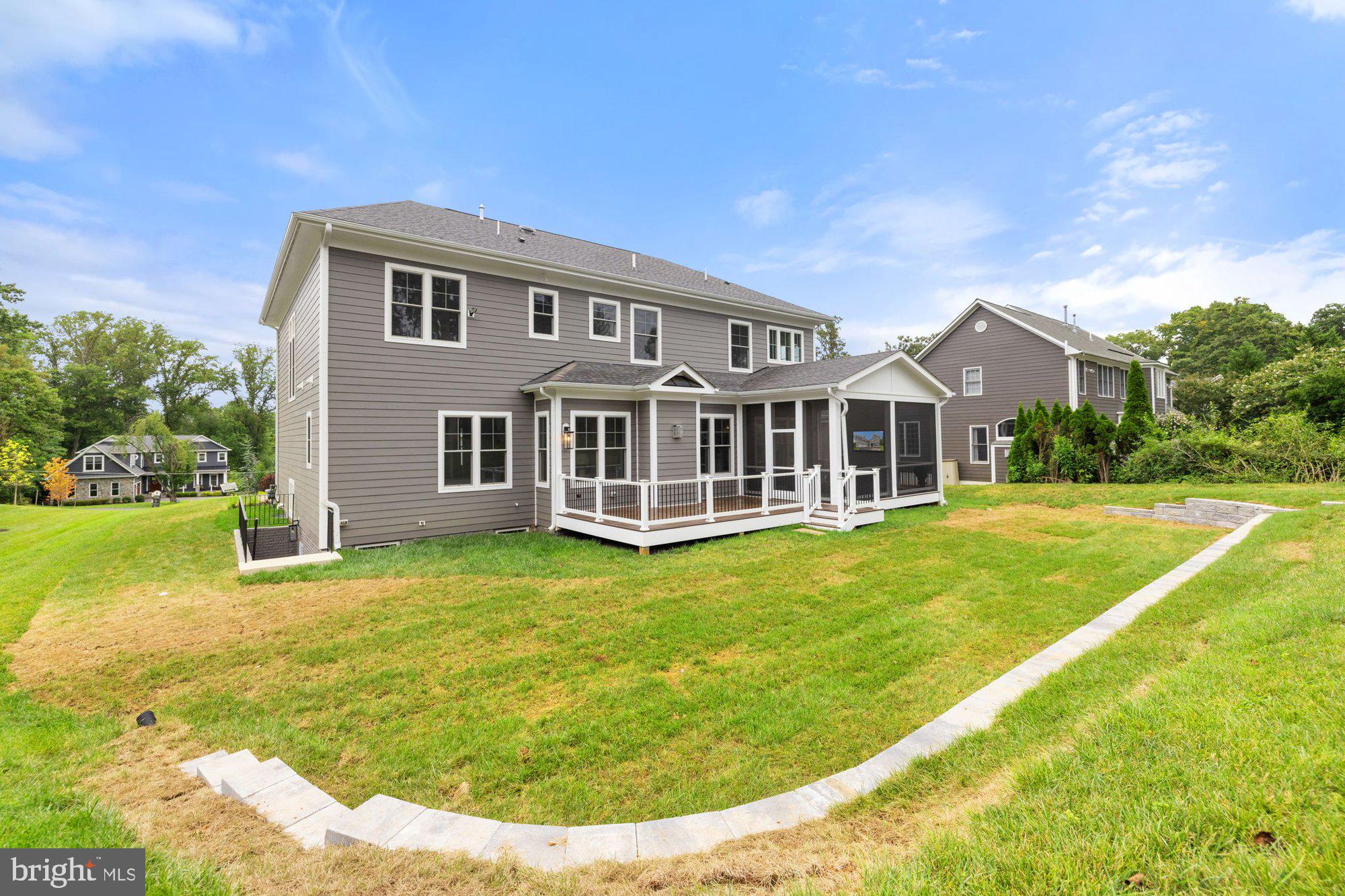 SPRING LAKE - Residential